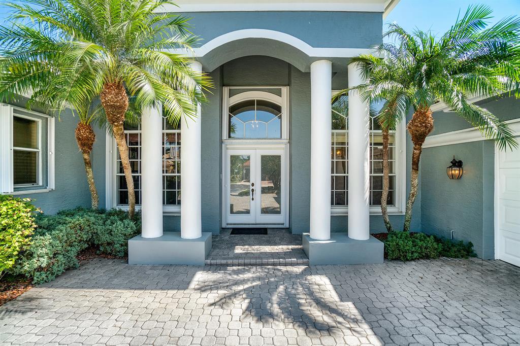 BOCA FALLS MYSTIC COVE - Residential