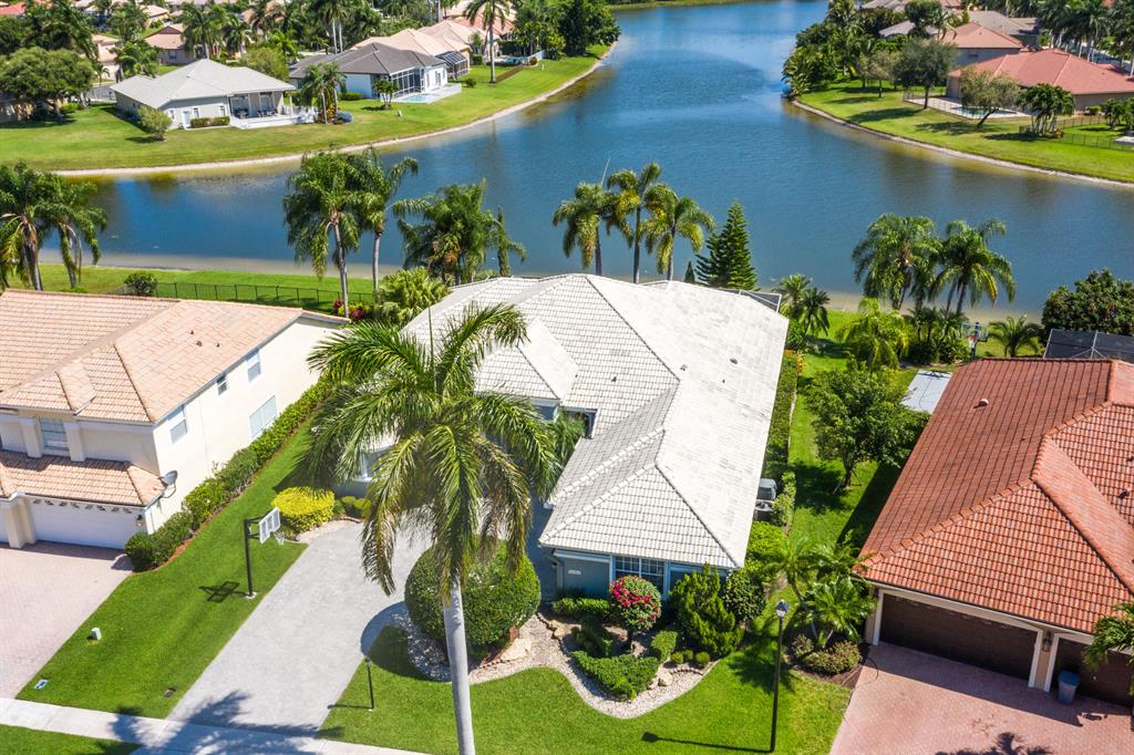 BOCA FALLS MYSTIC COVE - Residential