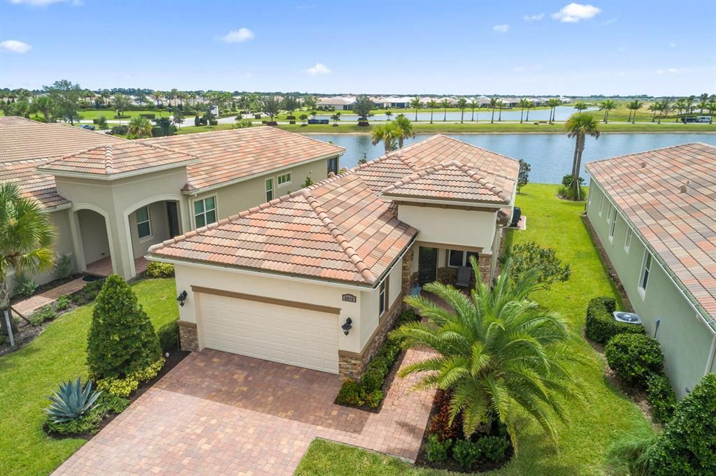 Photo of 8919 SW Pepoli Way Way, Port Saint Lucie, FL 34987 (MLS # R10823544)