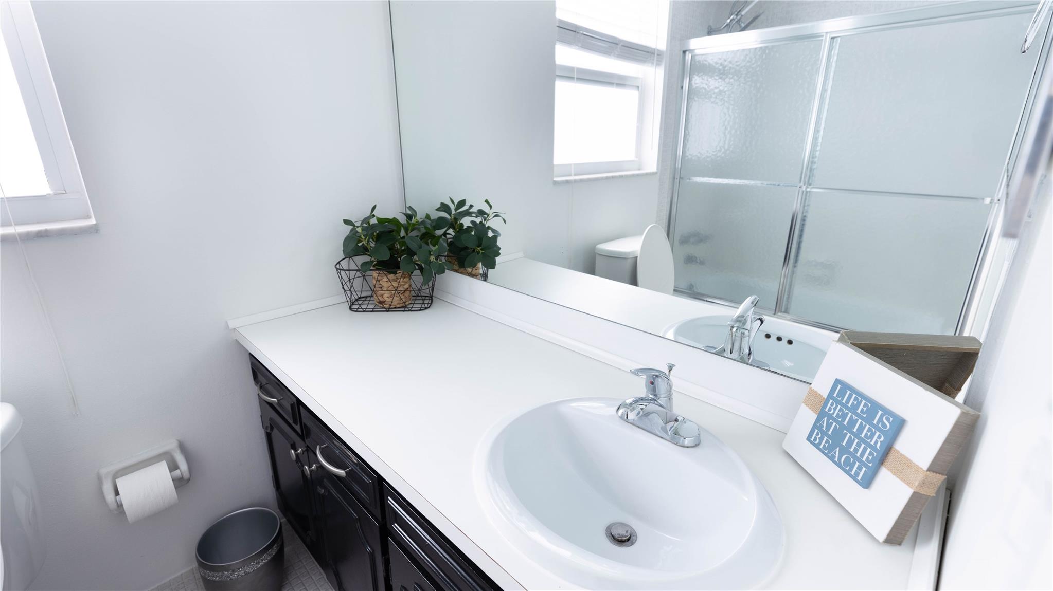 Palm Air 41 - Residential