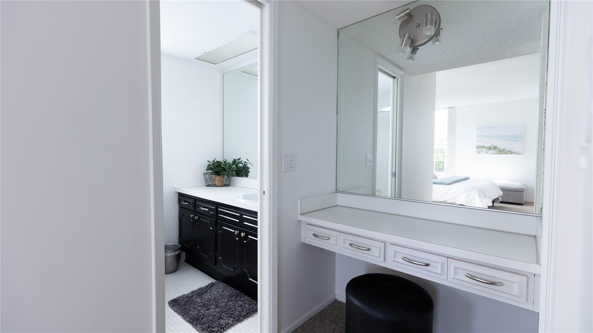 Palm Air 41 - Residential