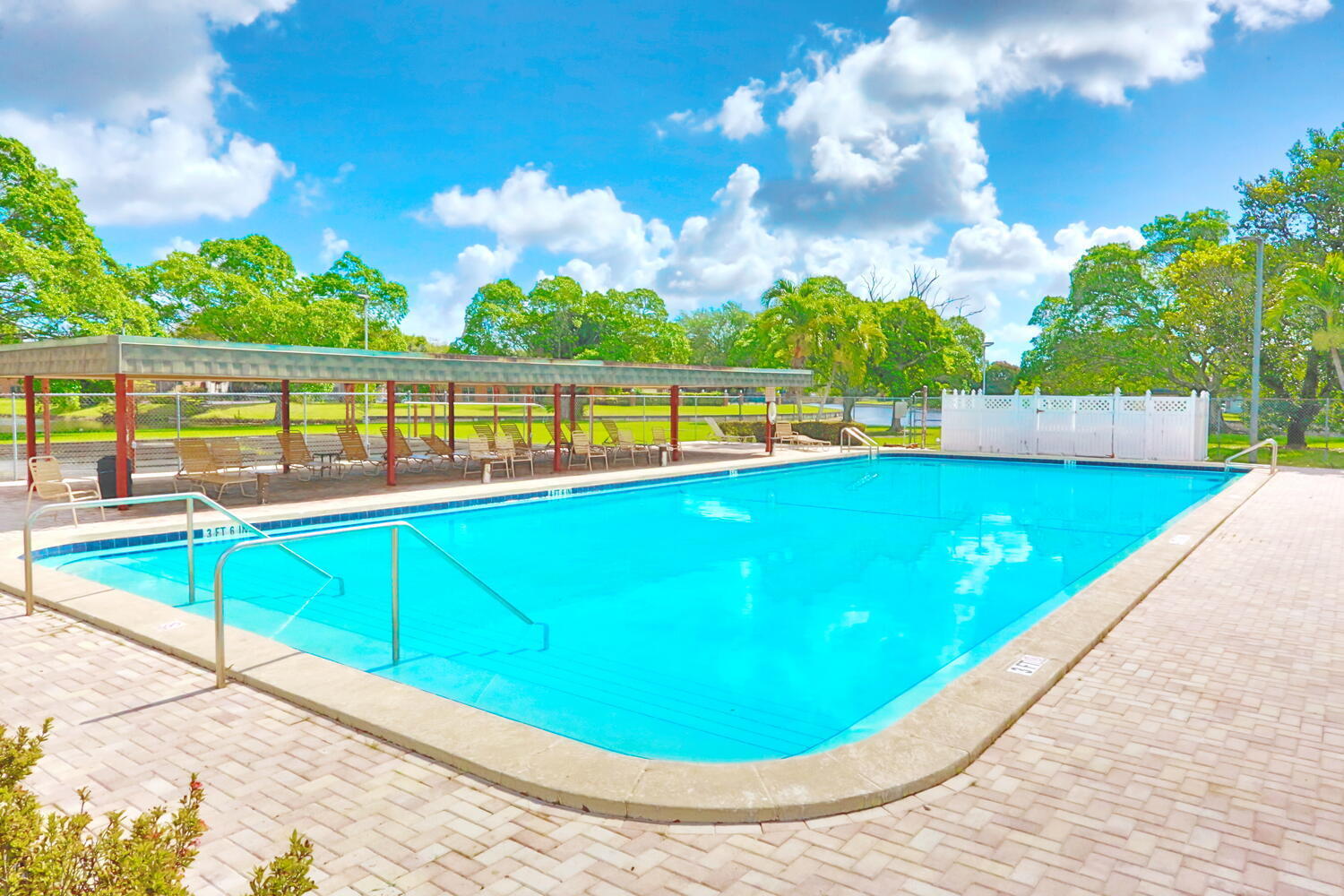 MAINLANDS OF TAMARAC LAKES - Residential