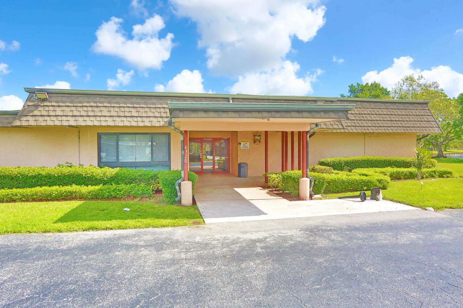 MAINLANDS OF TAMARAC LAKES - Residential