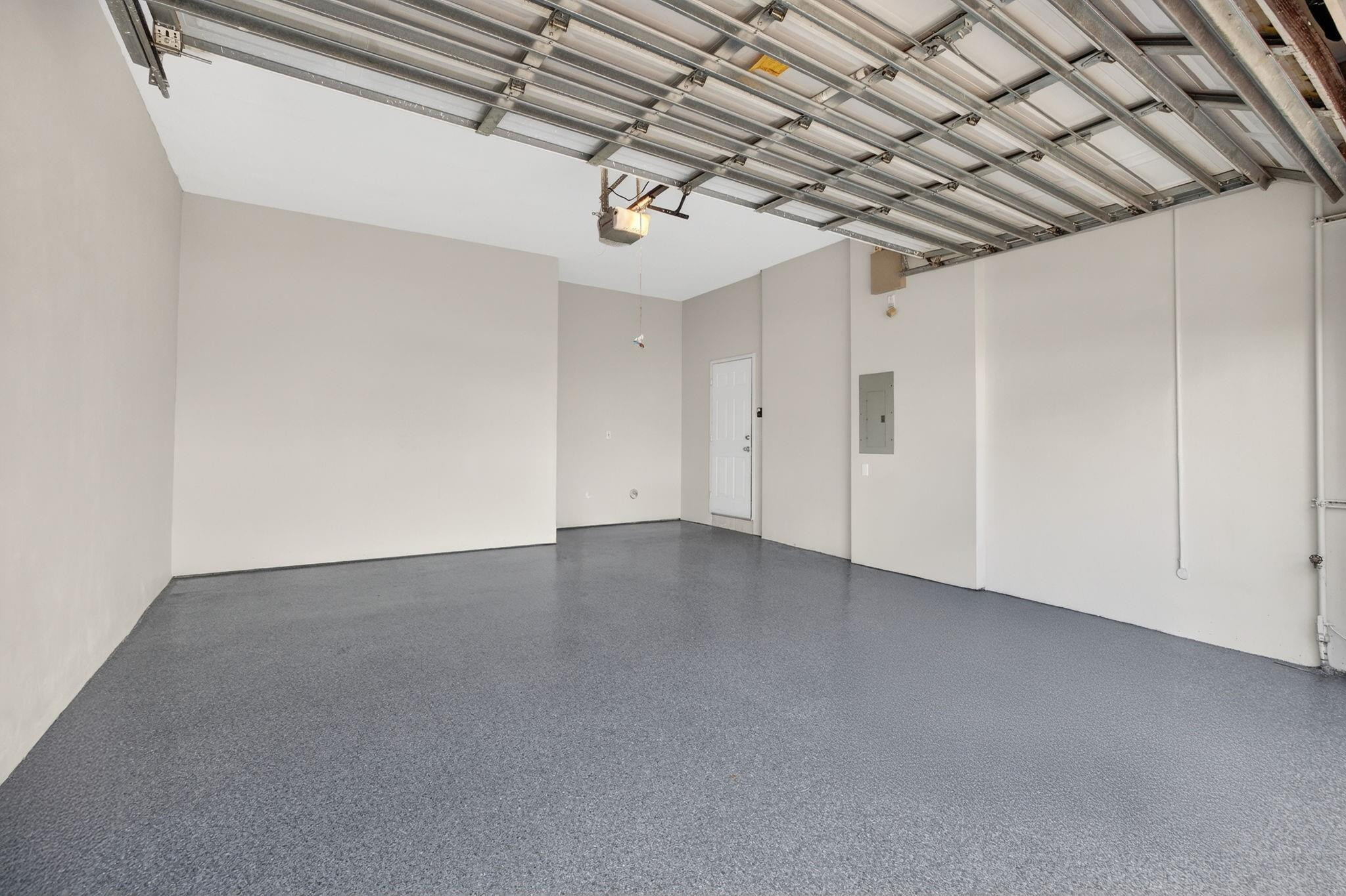 Villa Escondida - Residential