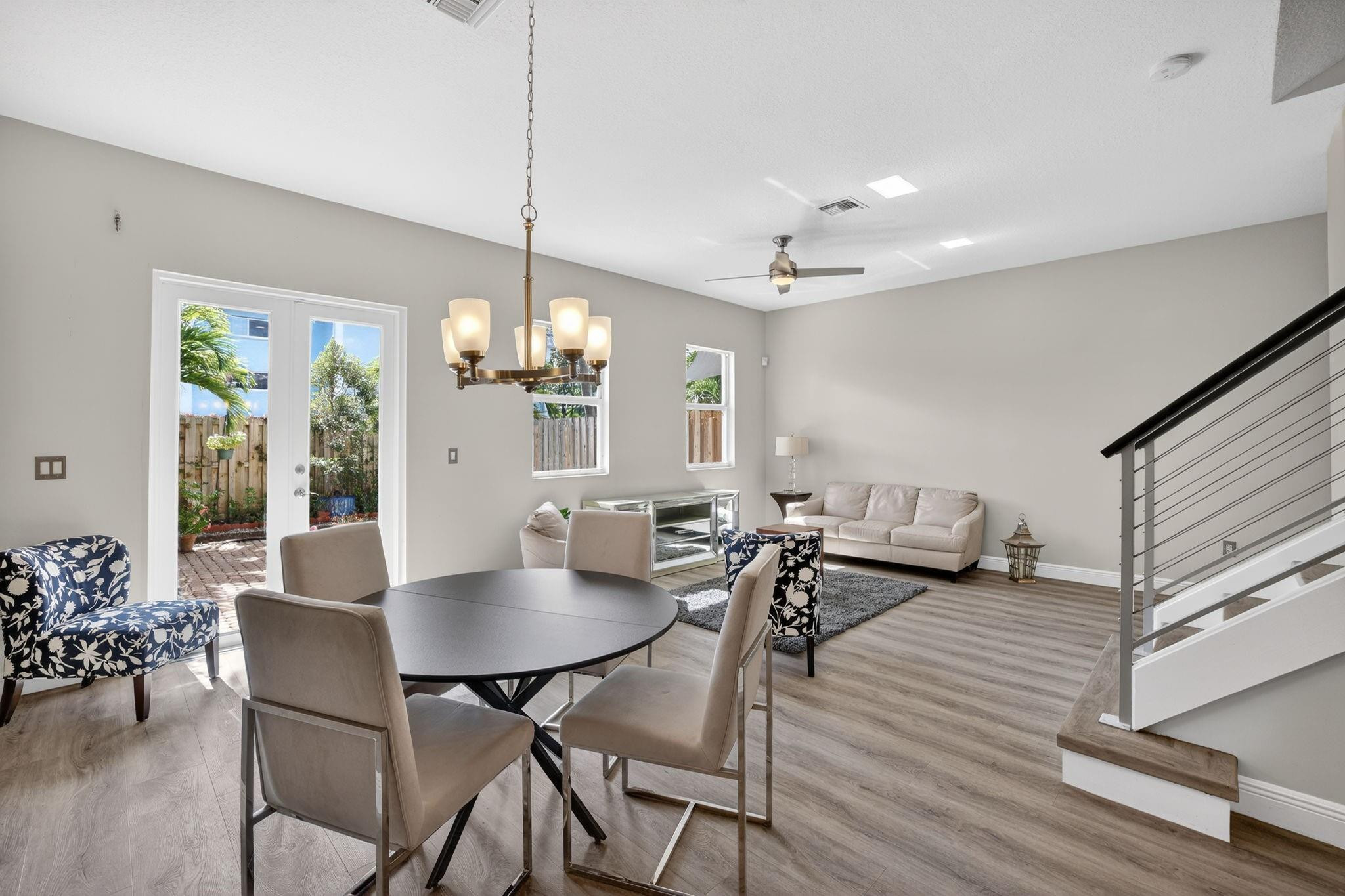 Villa Escondida - Residential