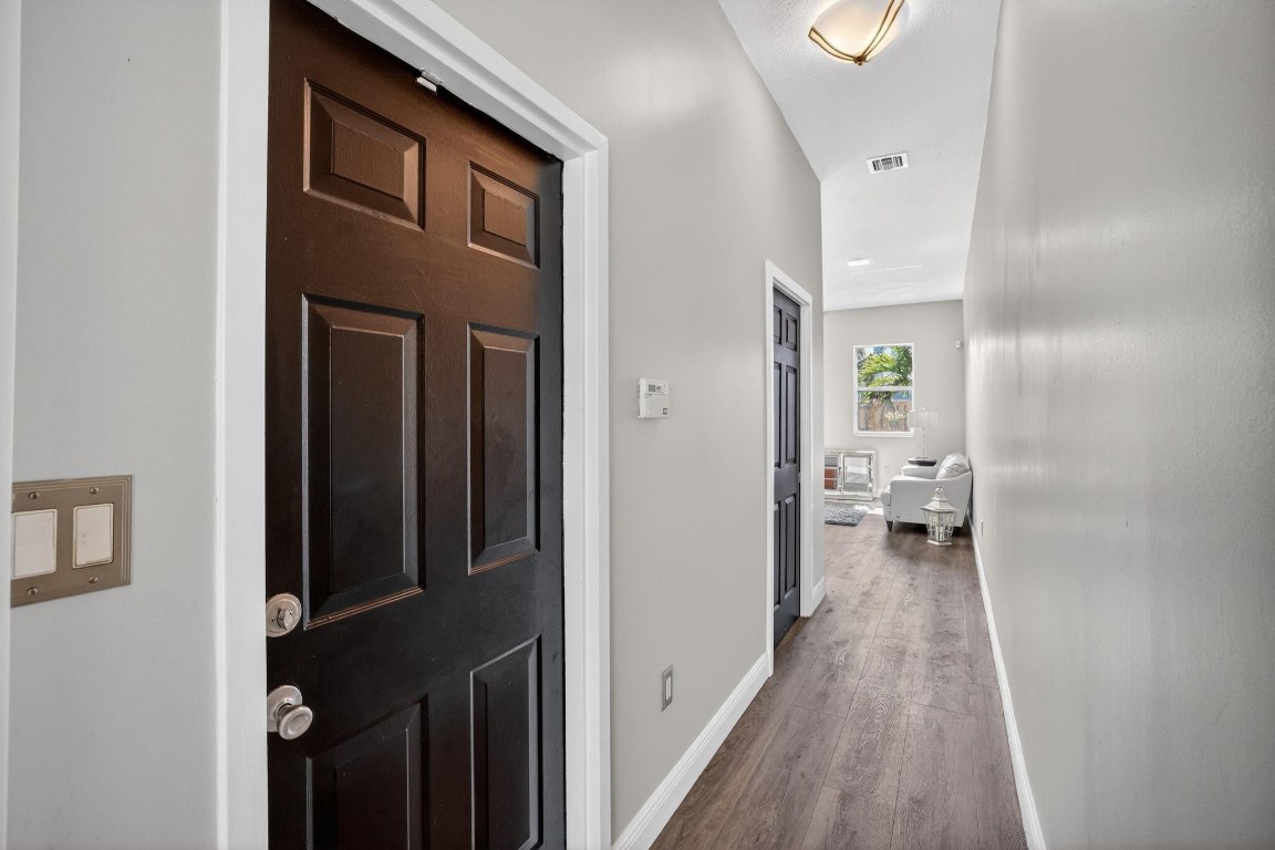 3024 NE 5th Terrace 10