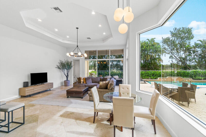 BRISTOL POINTE - Residential