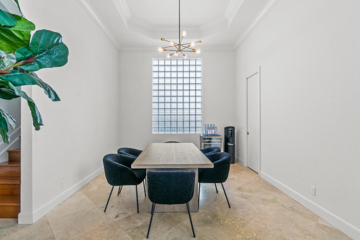 BRISTOL POINTE - Residential