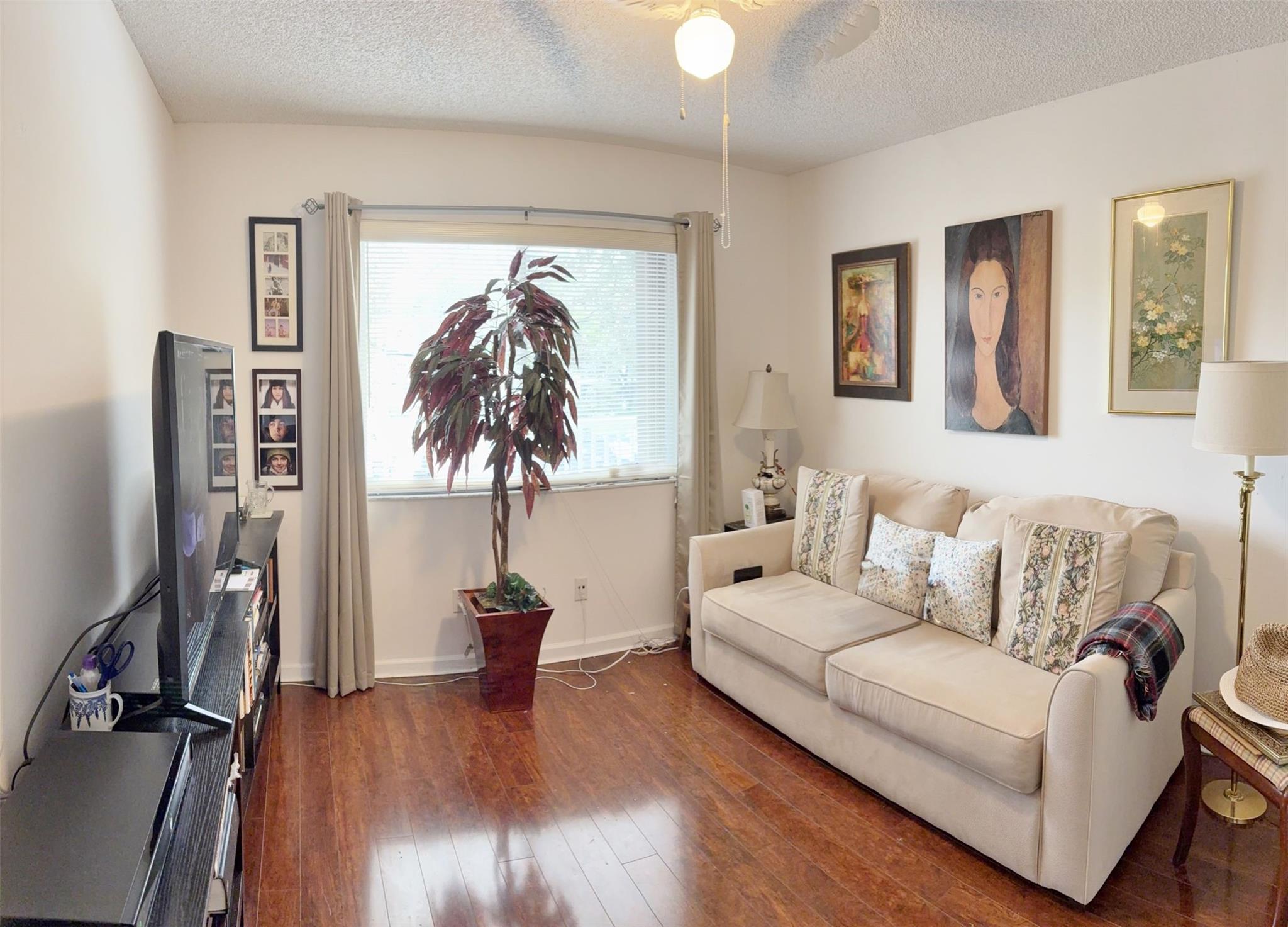 Kings Point - Residential