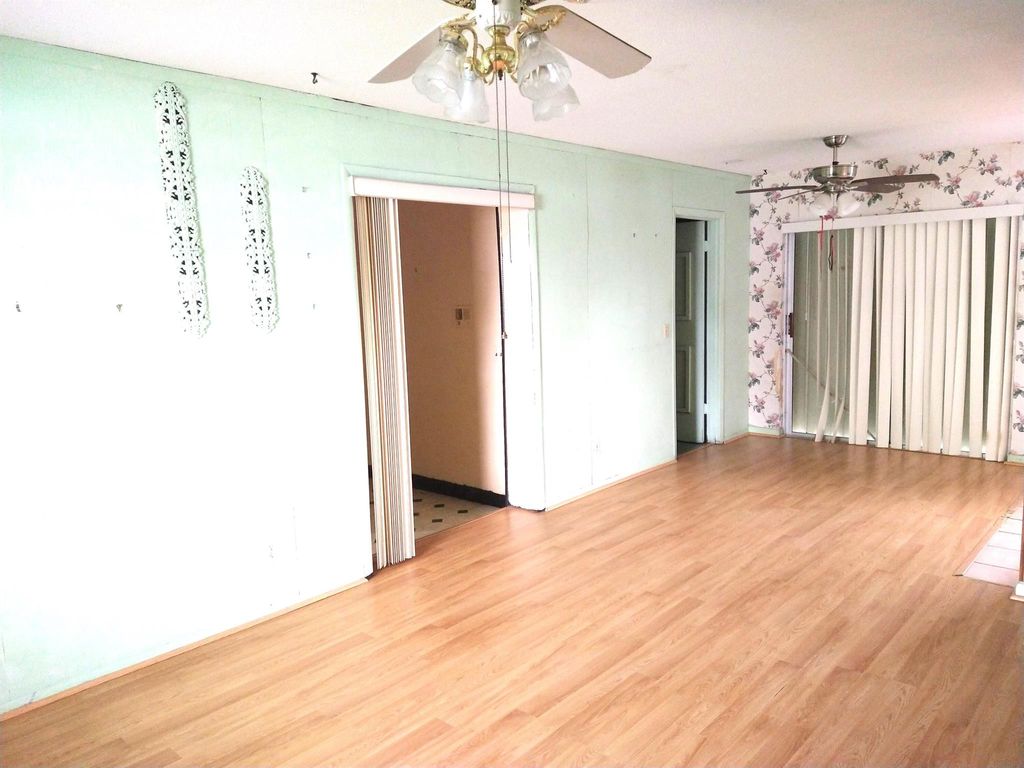 Photo of 201 N Pennock Lane, Jupiter, FL 33458 (MLS # R10950383)