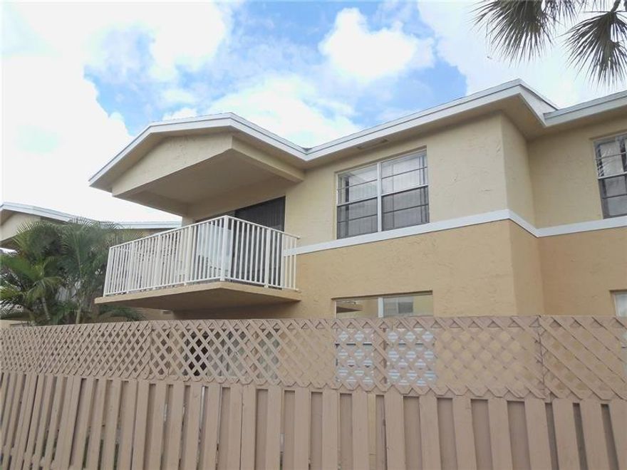 Located in a gated community with an incredible location near everything Doral has to offer. Only $1000 Deposit! Ready to Move In! Easy to Show!