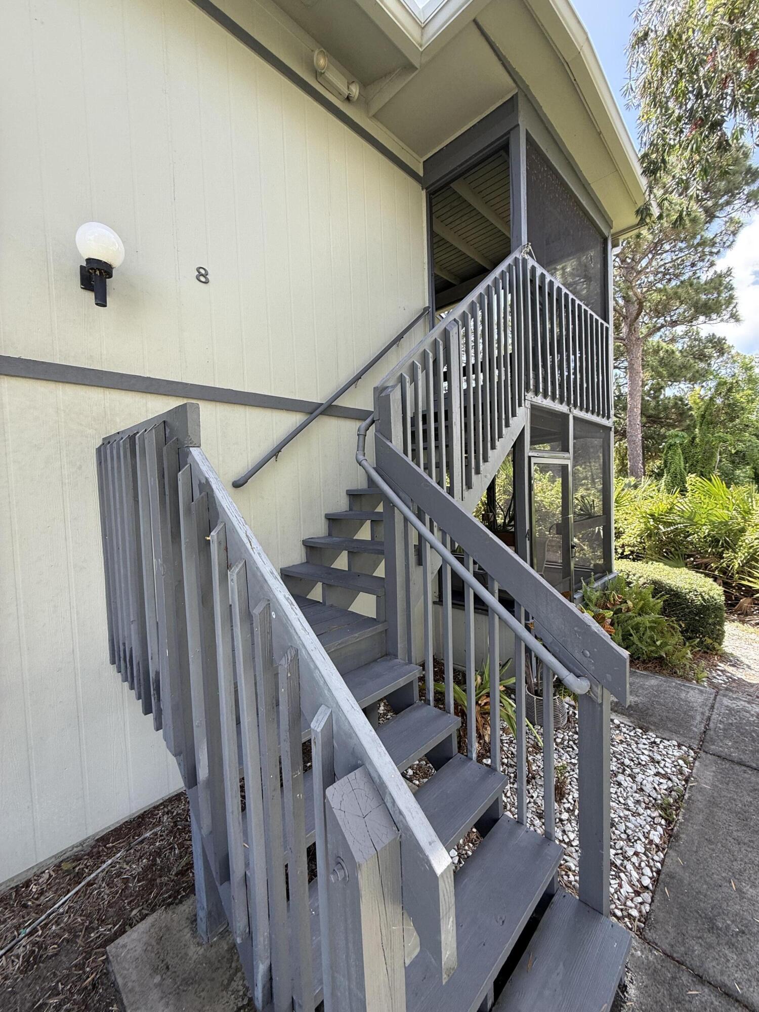 PINECROFT CONDO - Residential