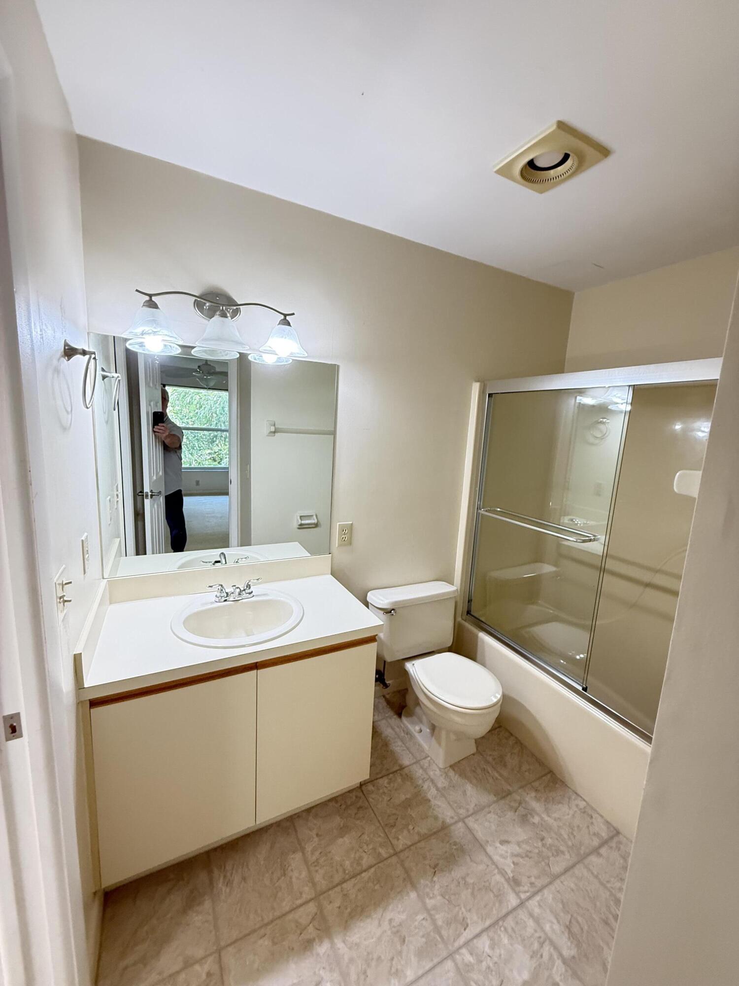 PINECROFT CONDO - Residential