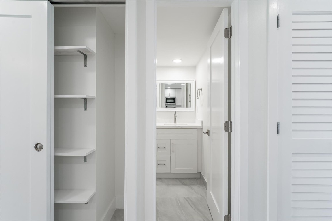 Hollybrook Golf & Tennis - Residential