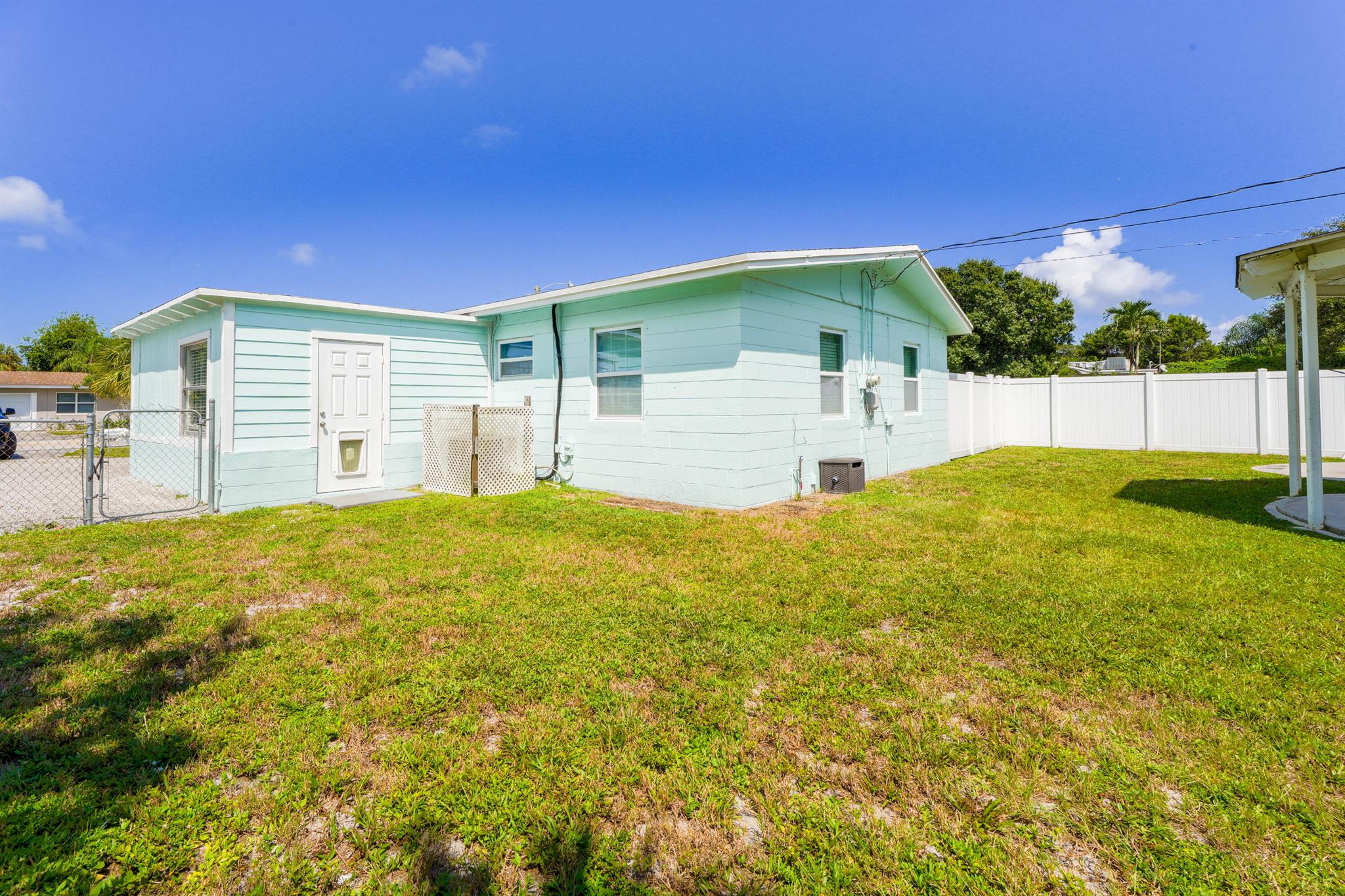 PINE GARDENS - Residential Lease