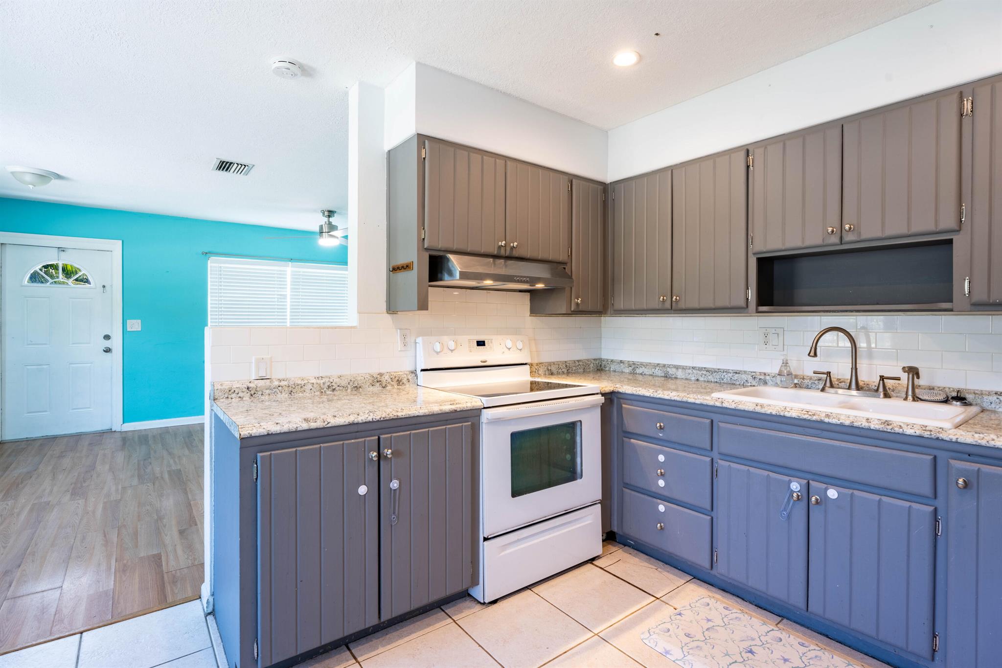 PINE GARDENS - Residential Lease