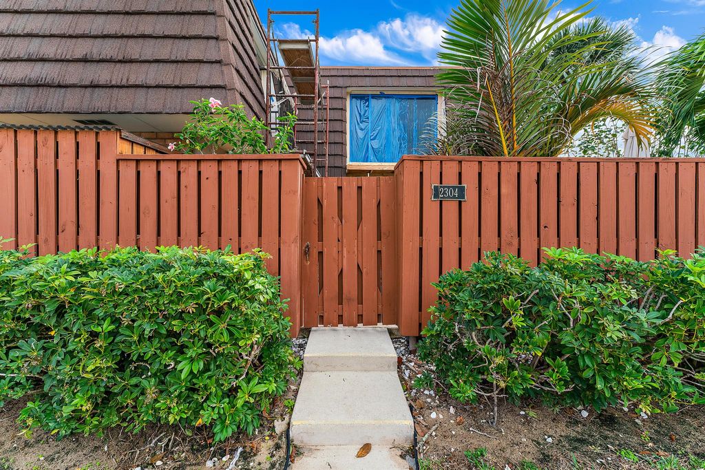 Photo of 2304 23rd Court, Jupiter, FL 33477 (MLS # R10952030)