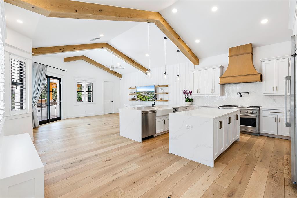 JUPITER RIVER ESTATES - Residential