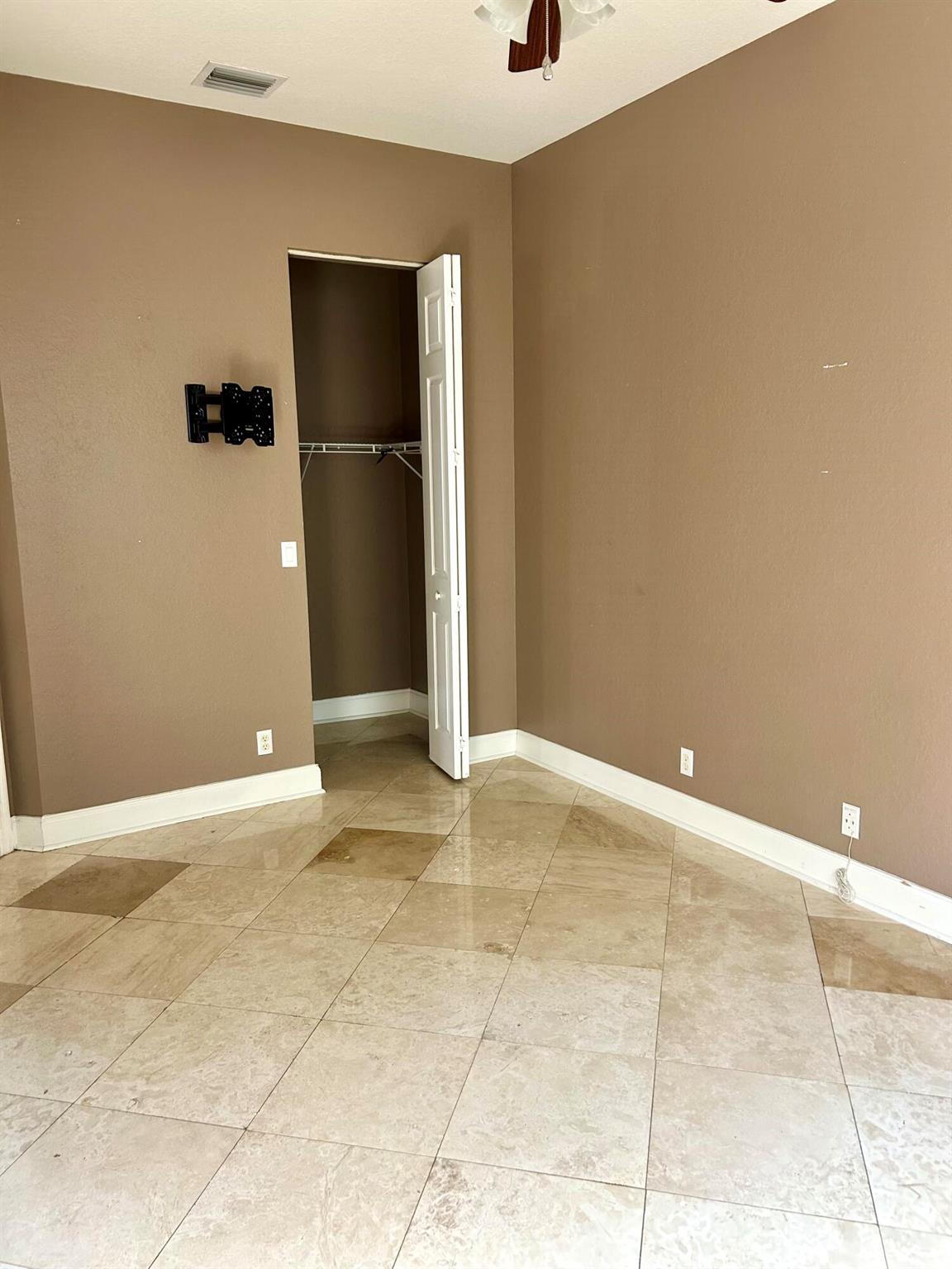 BLACK DIAMOND PH 1 - Residential