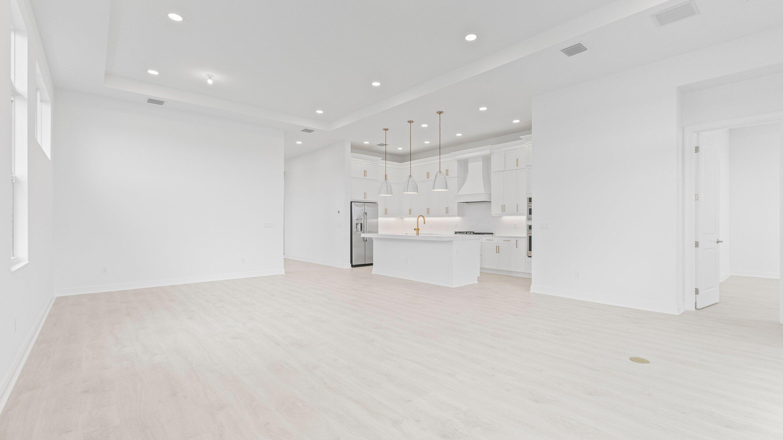 CRESSWIND PALM BEACH - Residential