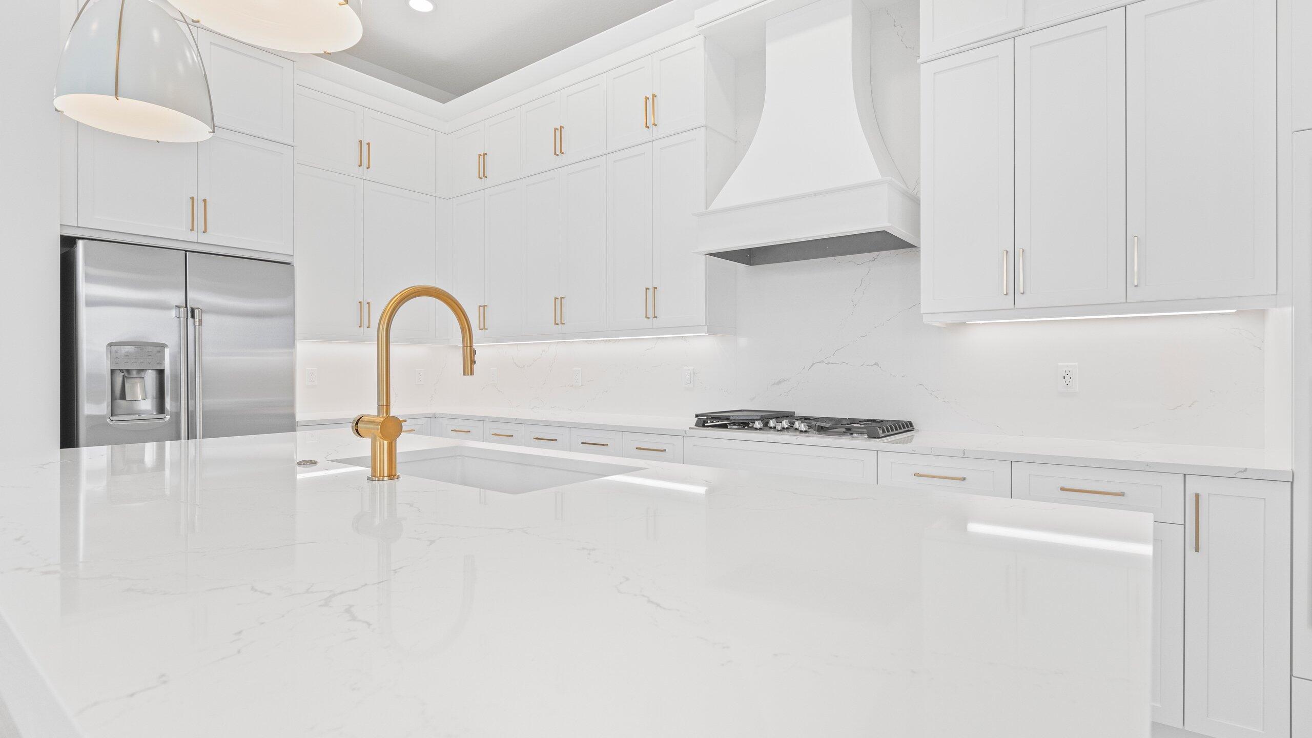 CRESSWIND PALM BEACH - Residential