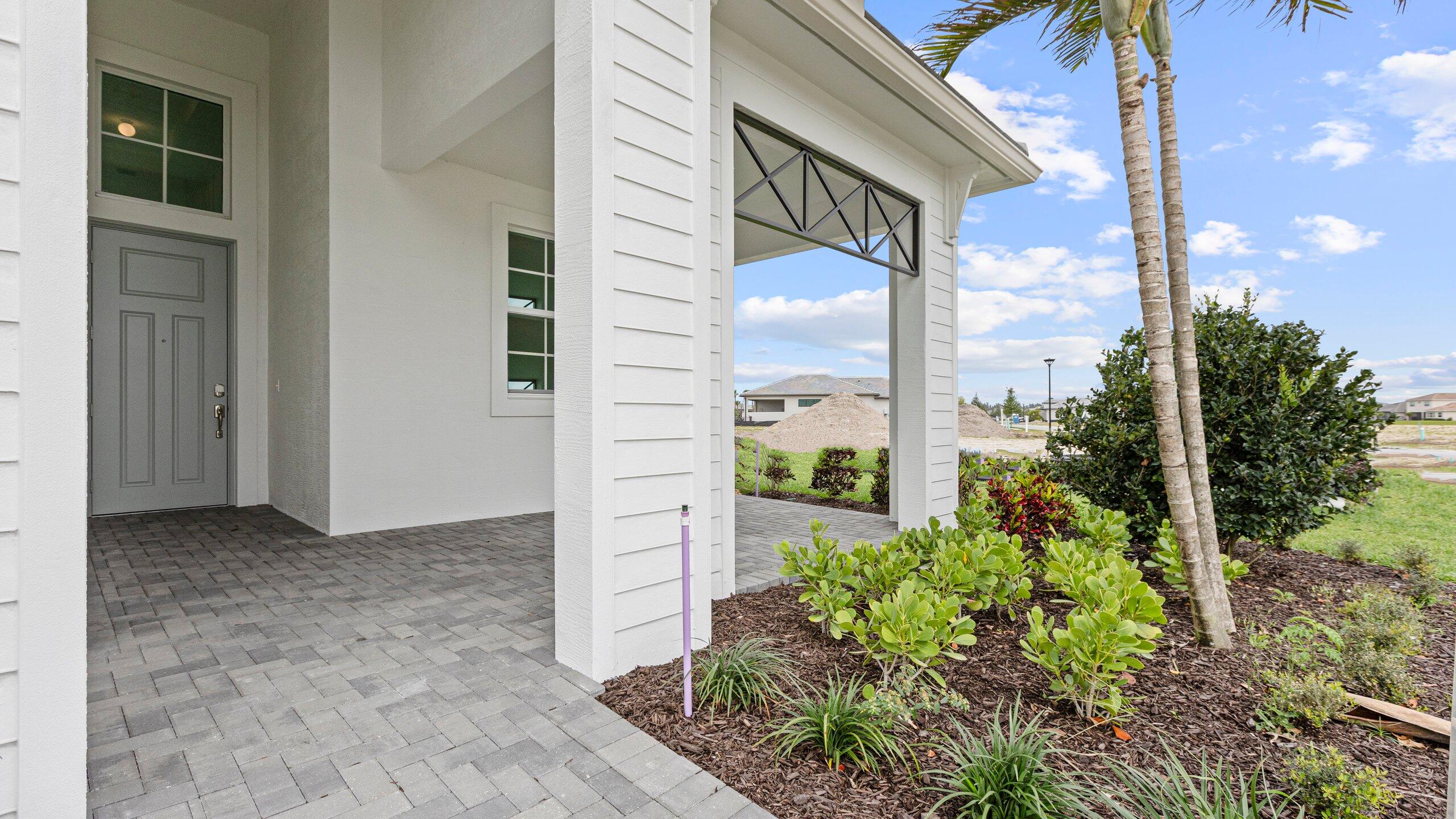 5042 Rivo Alto Circle