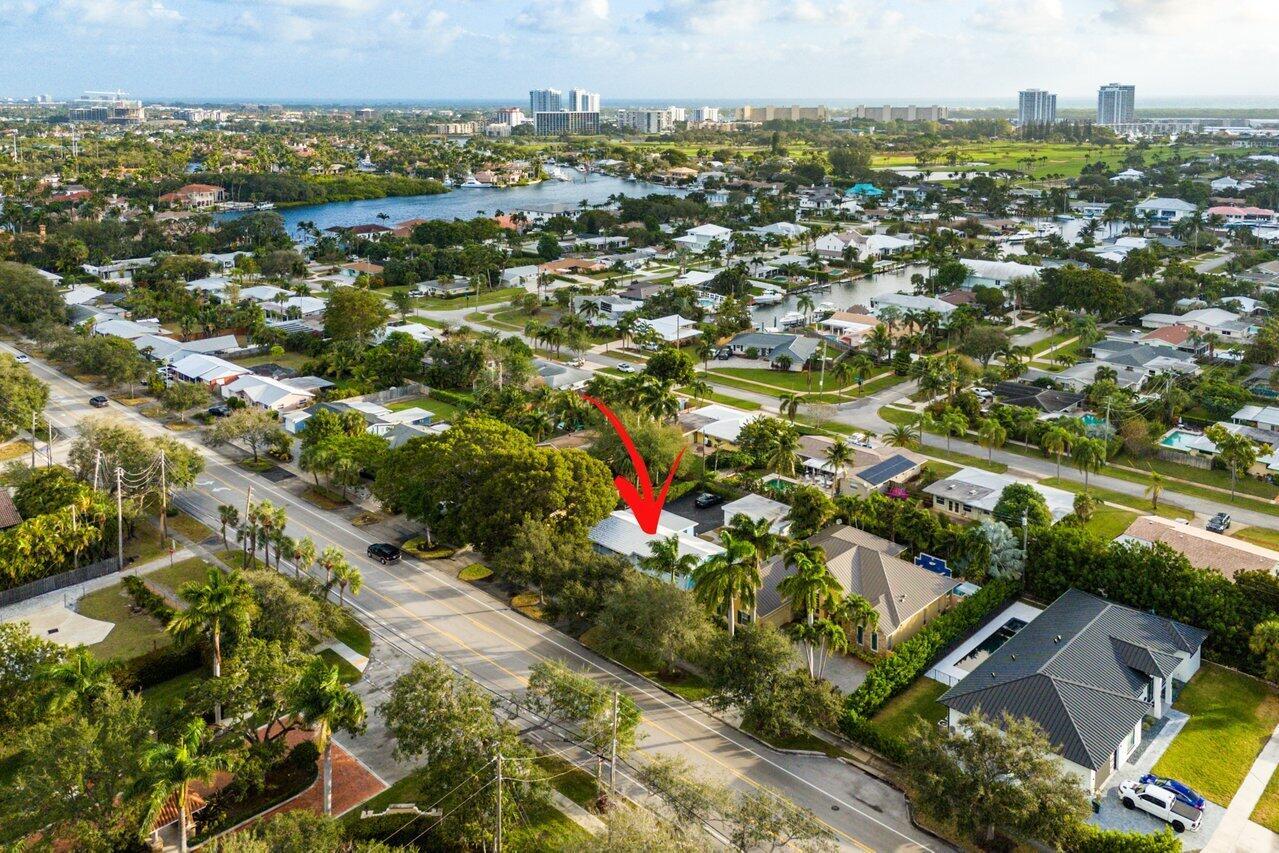 908 Prosperity Farms Road