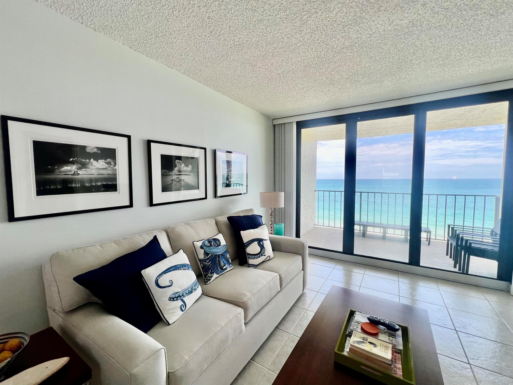 4200 N Highway A1a 815, Hutchinson Island, FL, 34949/$359,000 3 4200 N Highway A1a 815
