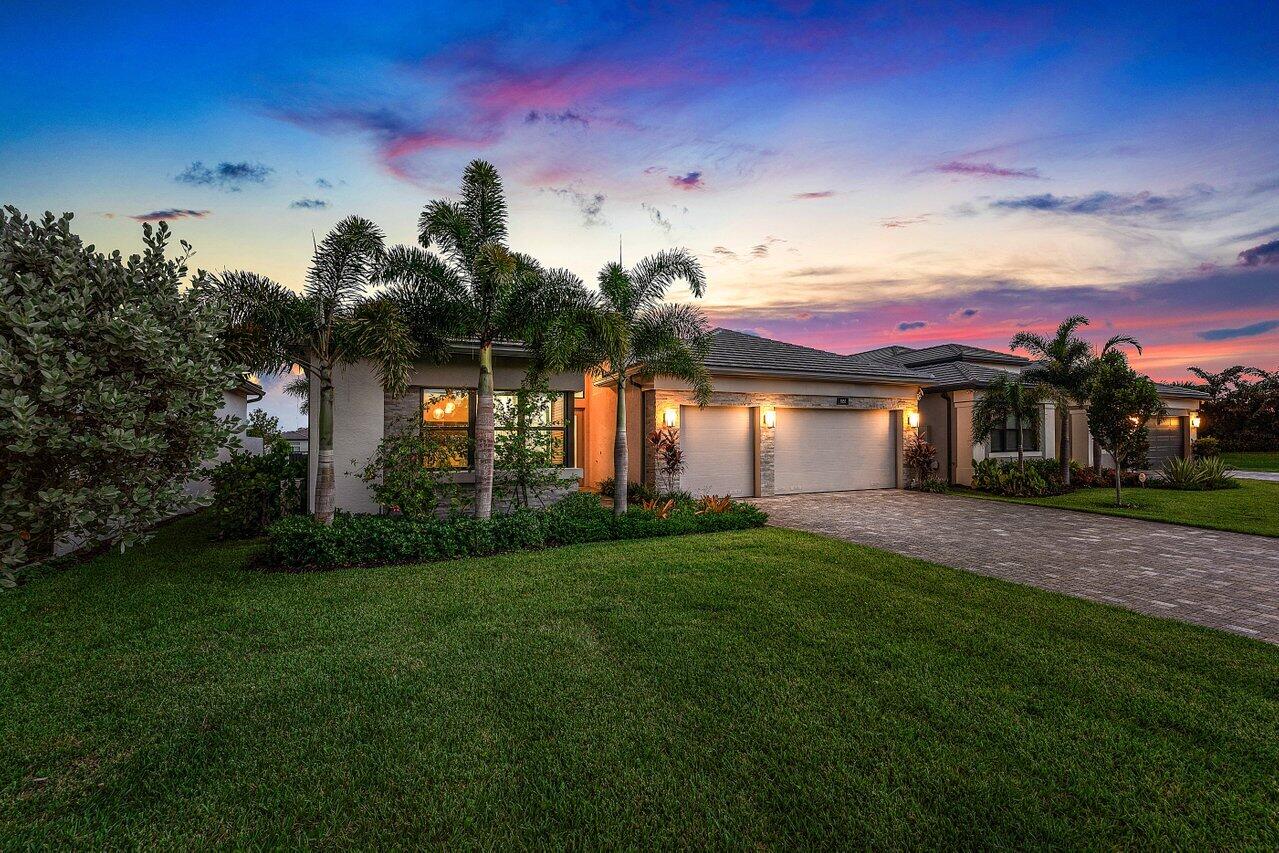 9850 Evergreen Woods Lane