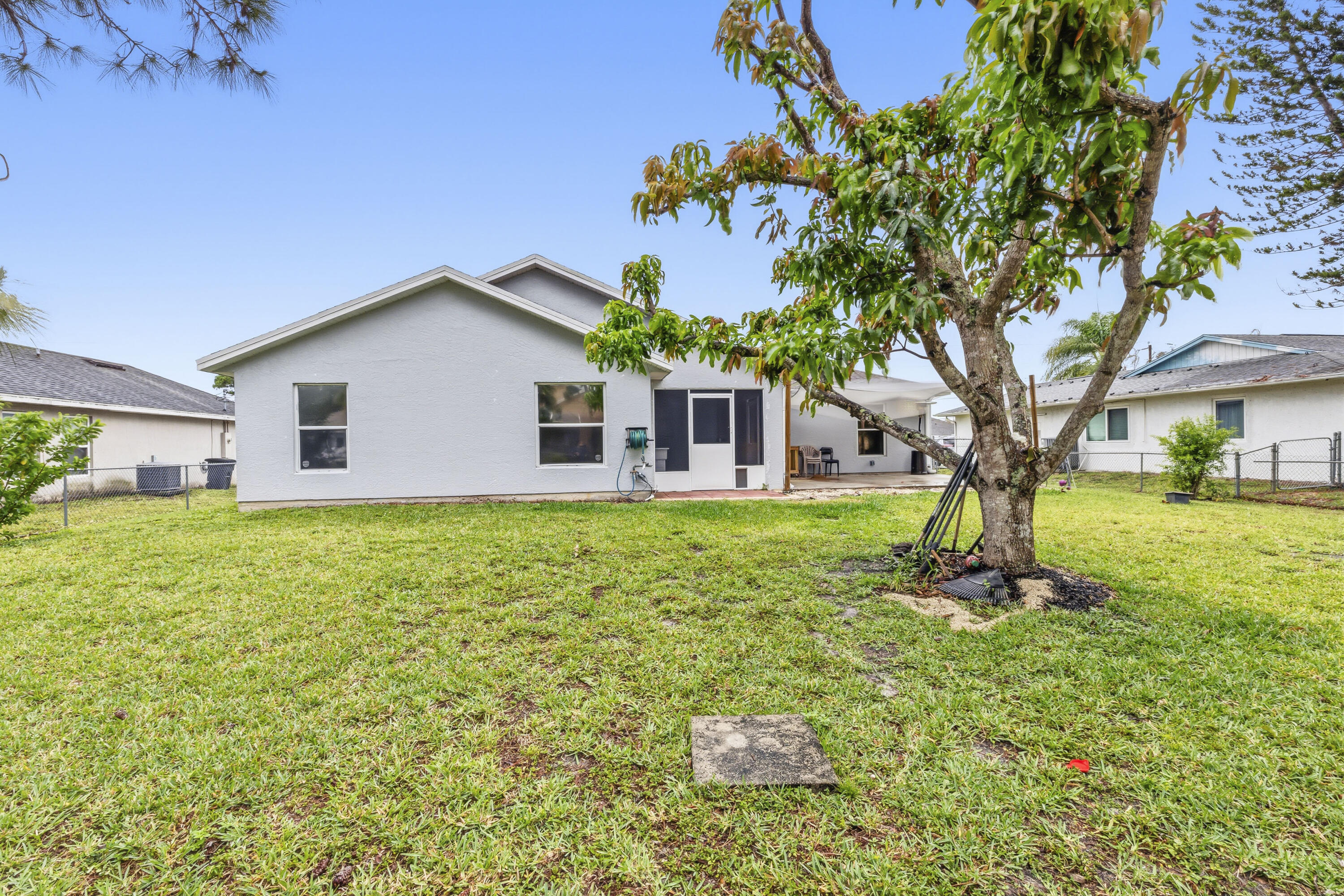 PORT ST LUCIE SECTION 13 - Residential