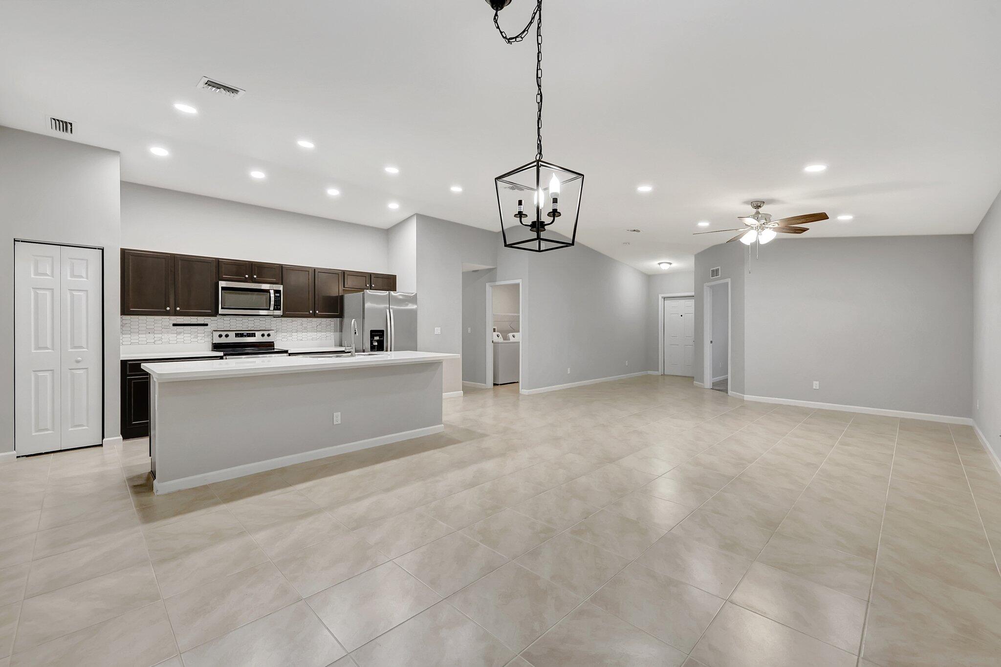 PORT ST LUCIE SECTION 25 - Residential