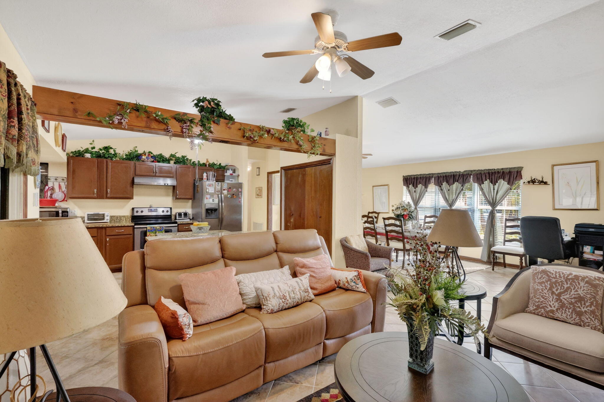 PORT ST LUCIE SECTION 3 - Residential