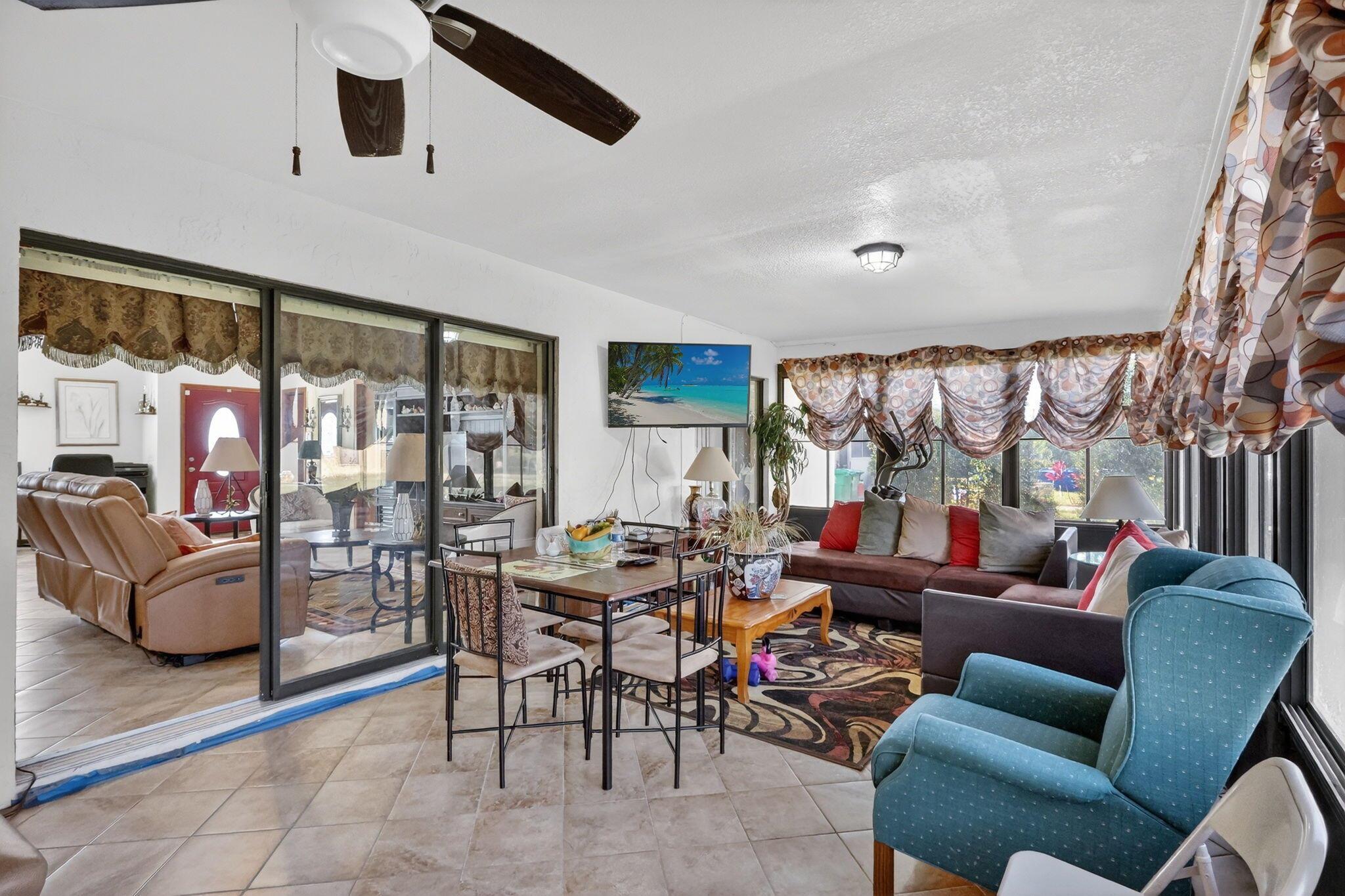 PORT ST LUCIE SECTION 3 - Residential