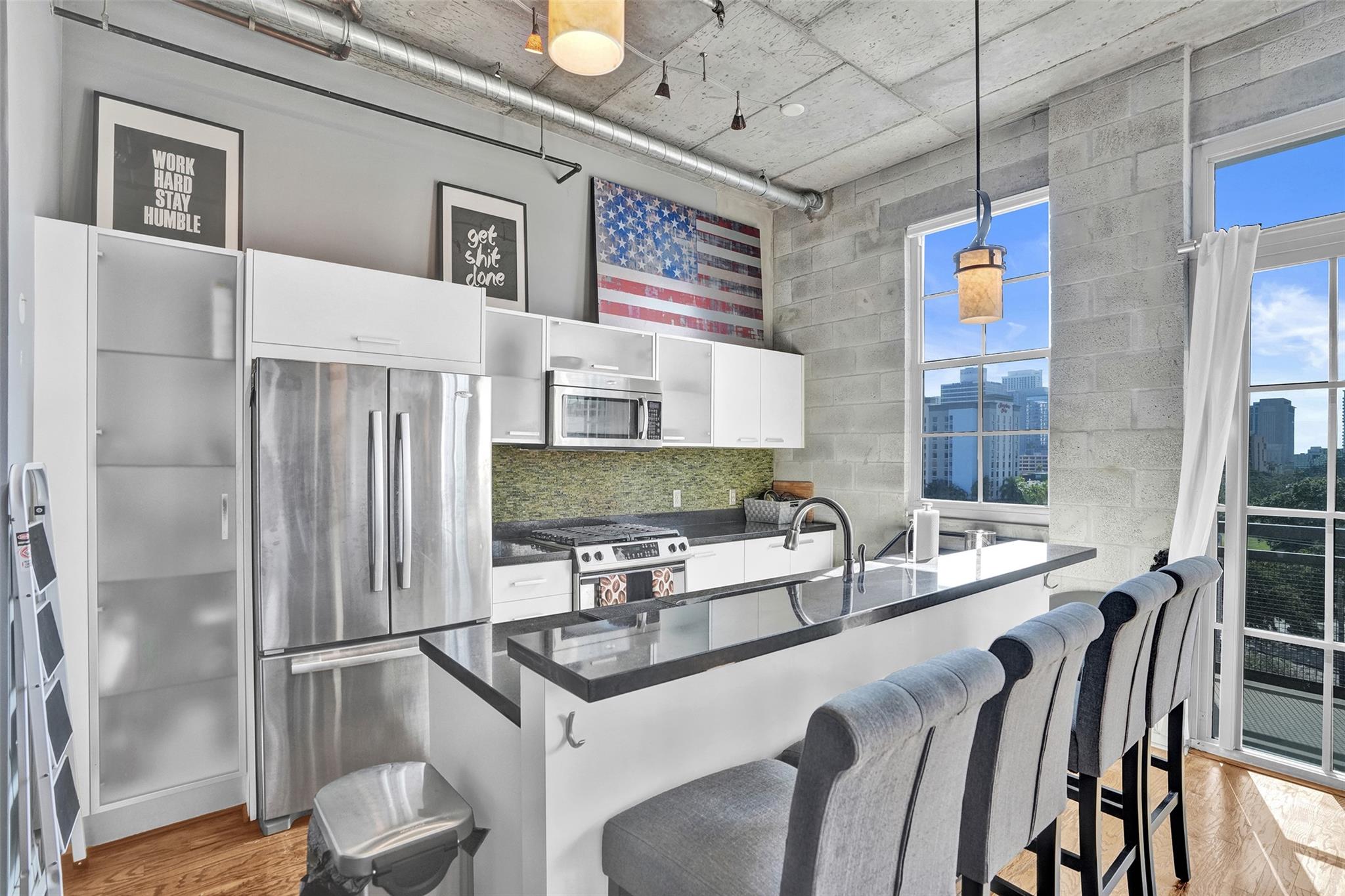 MILL LOFTS - Residential