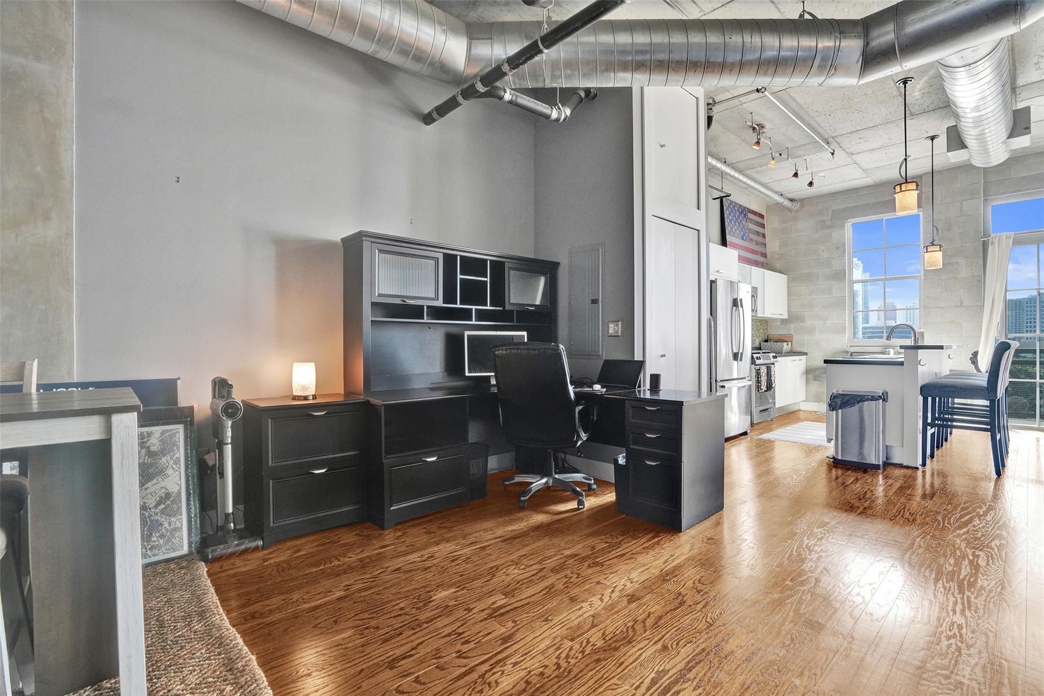 MILL LOFTS - Residential