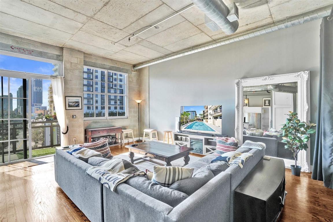 410 NW 1st Avenue 604