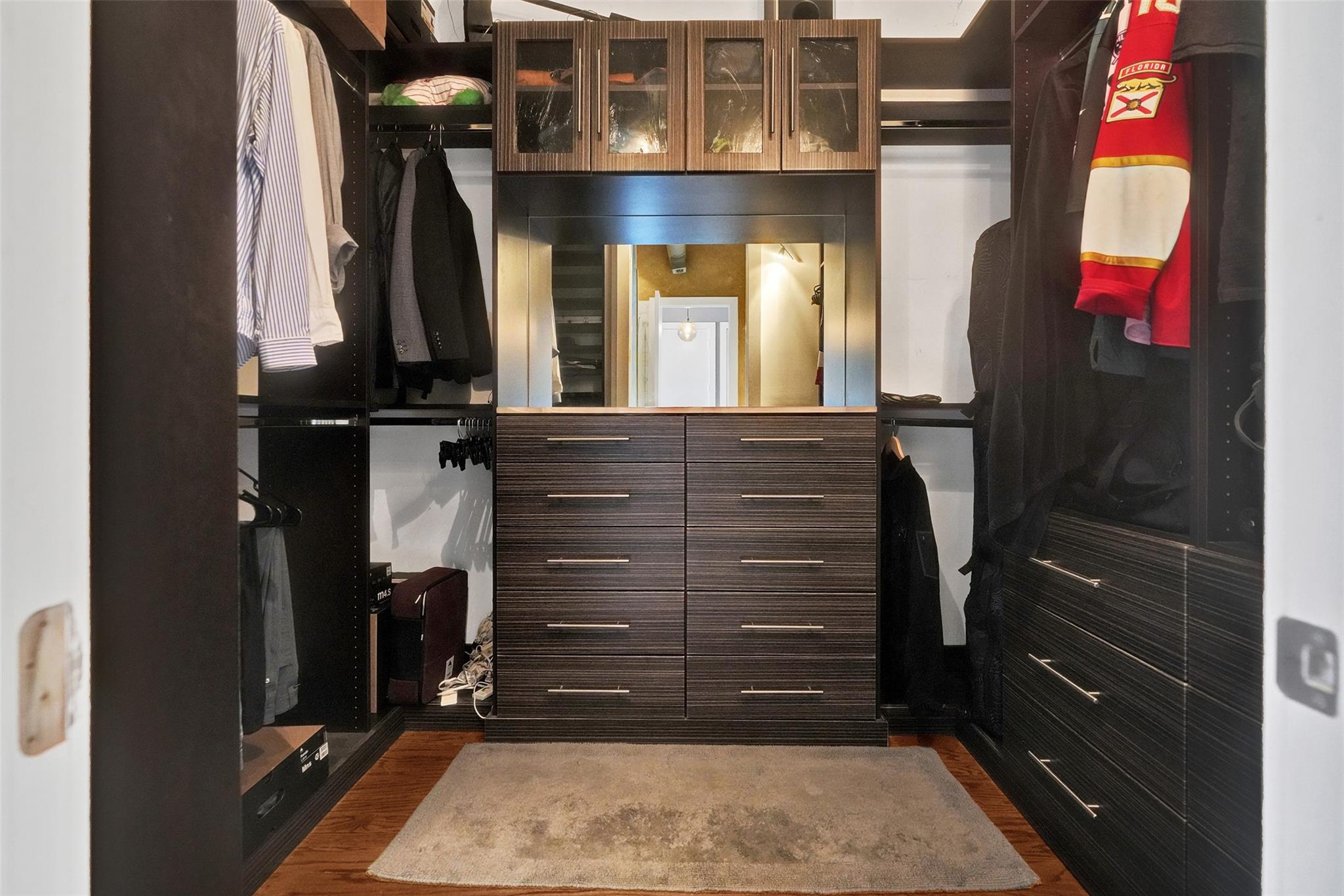 MILL LOFTS - Residential