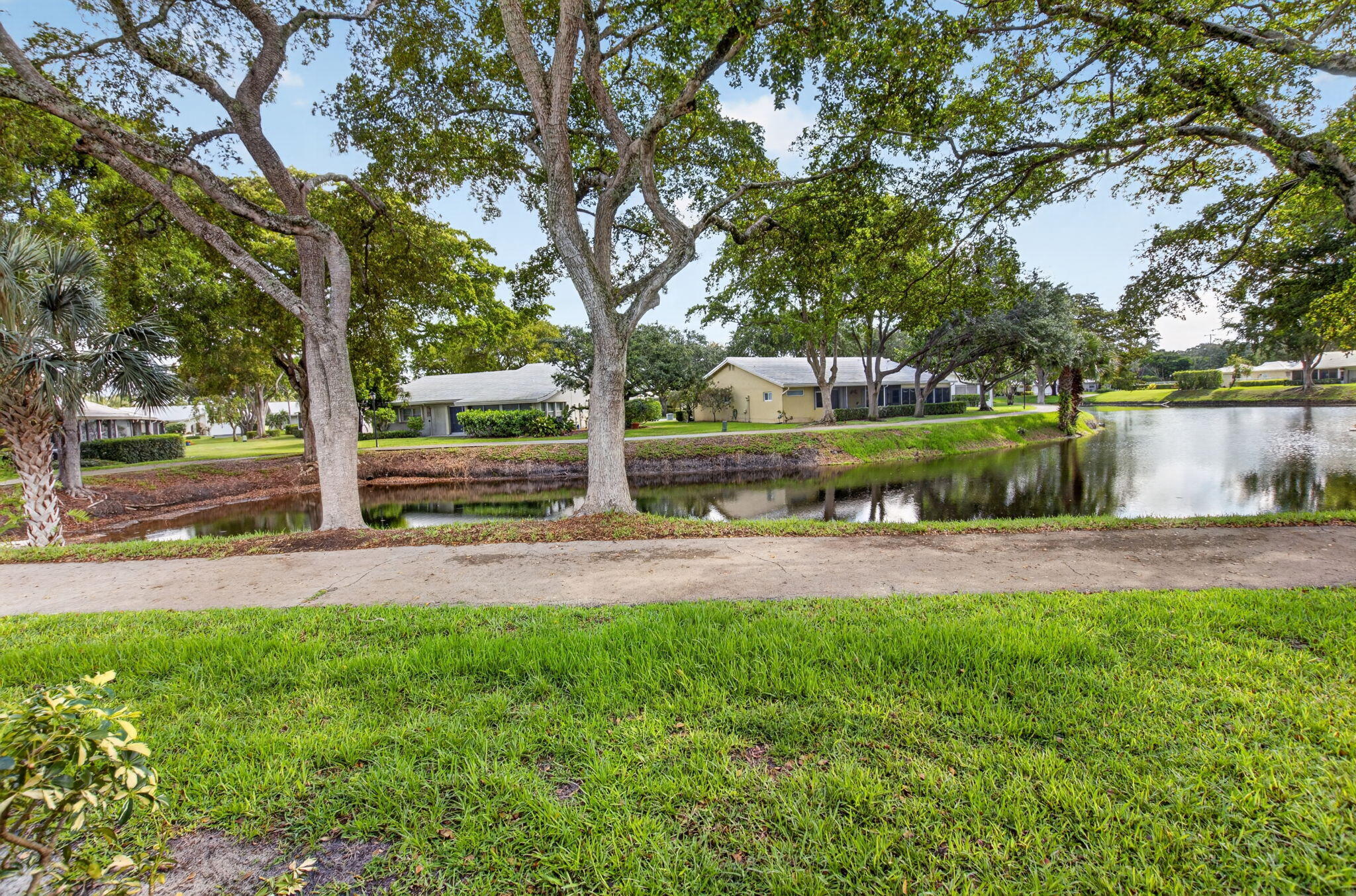 CAMEO WOODS CONDO - Residential