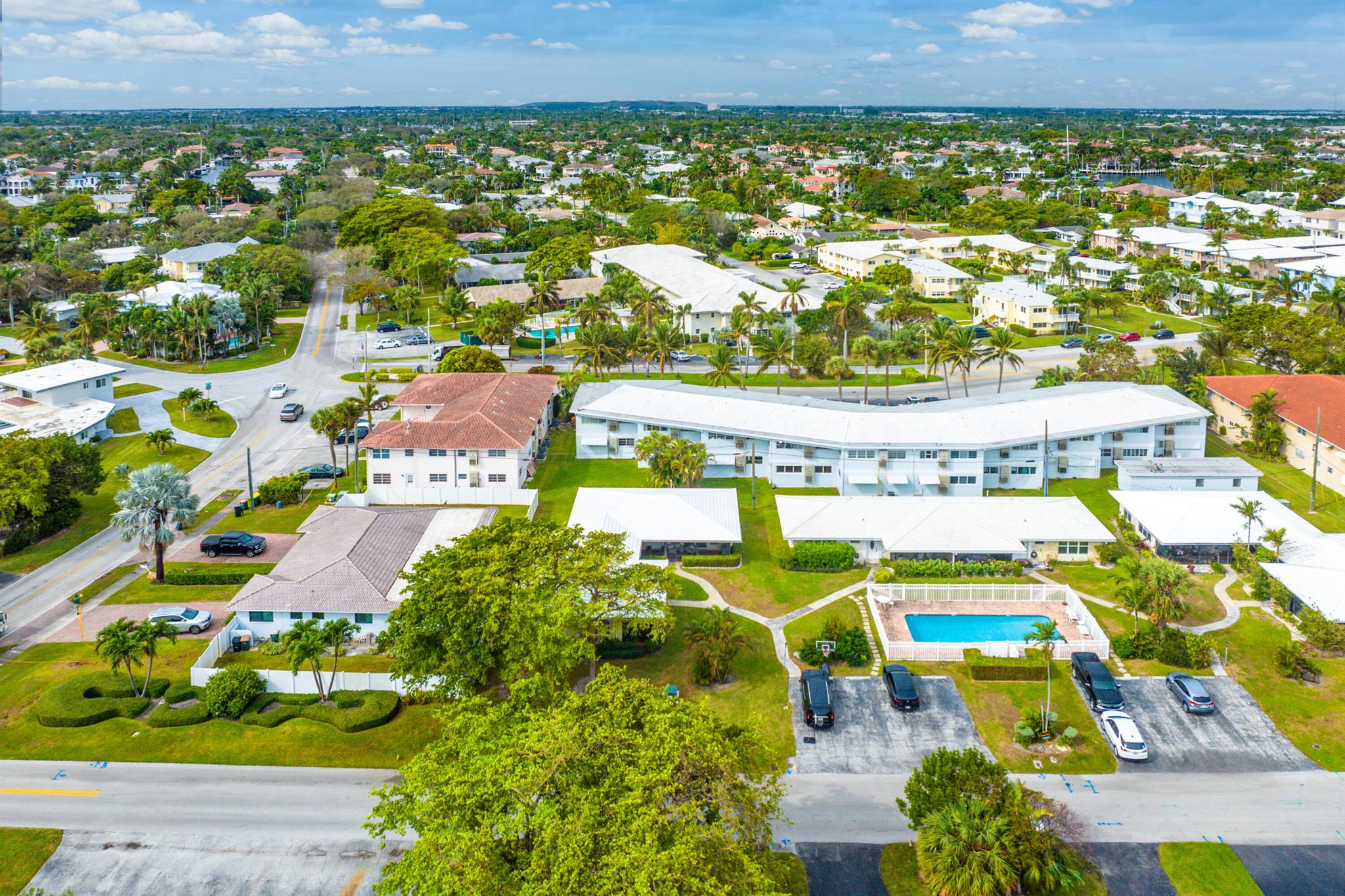 HARBOUR VILLAS - Residential Lease