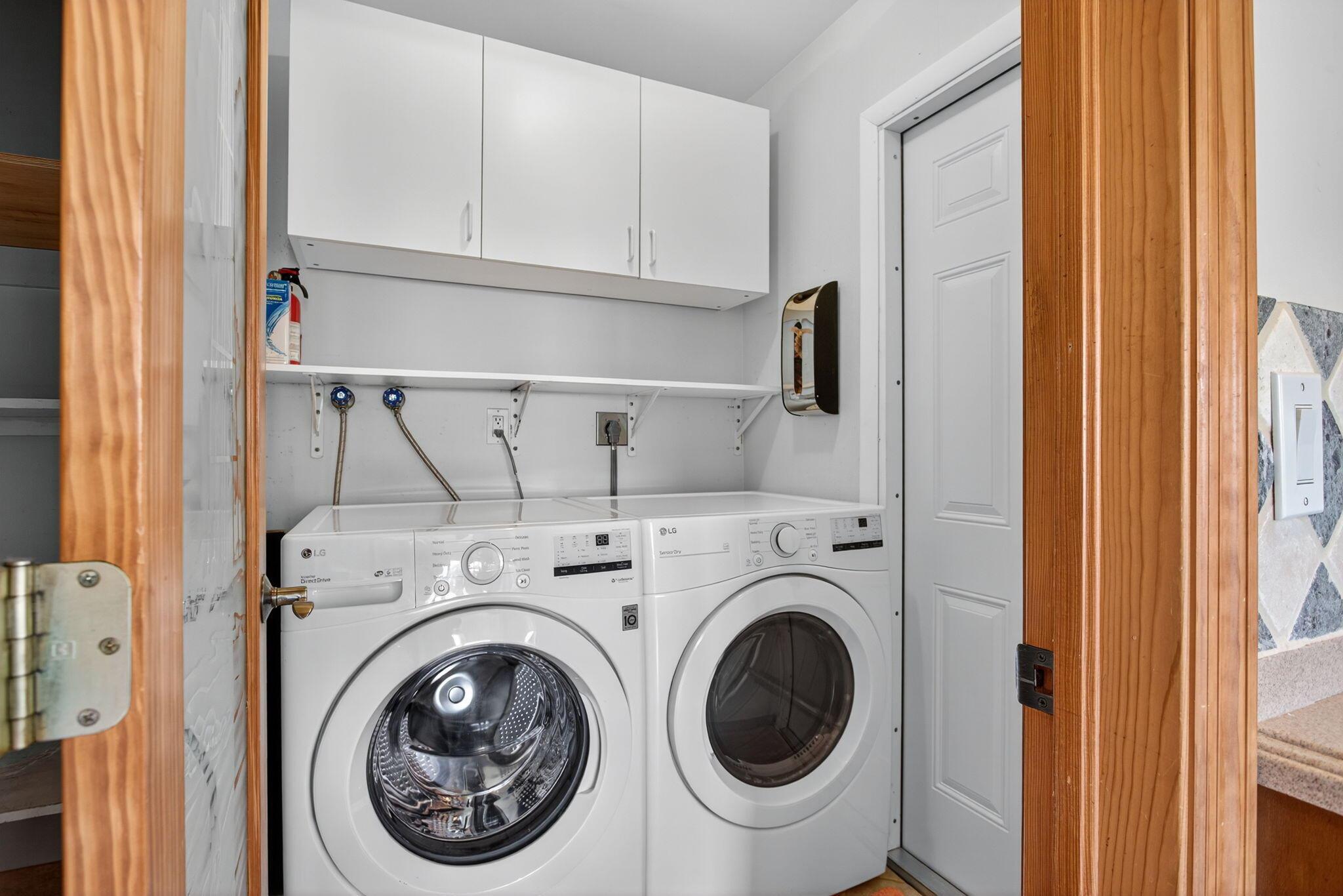 HARBOUR VILLAS - Residential Lease