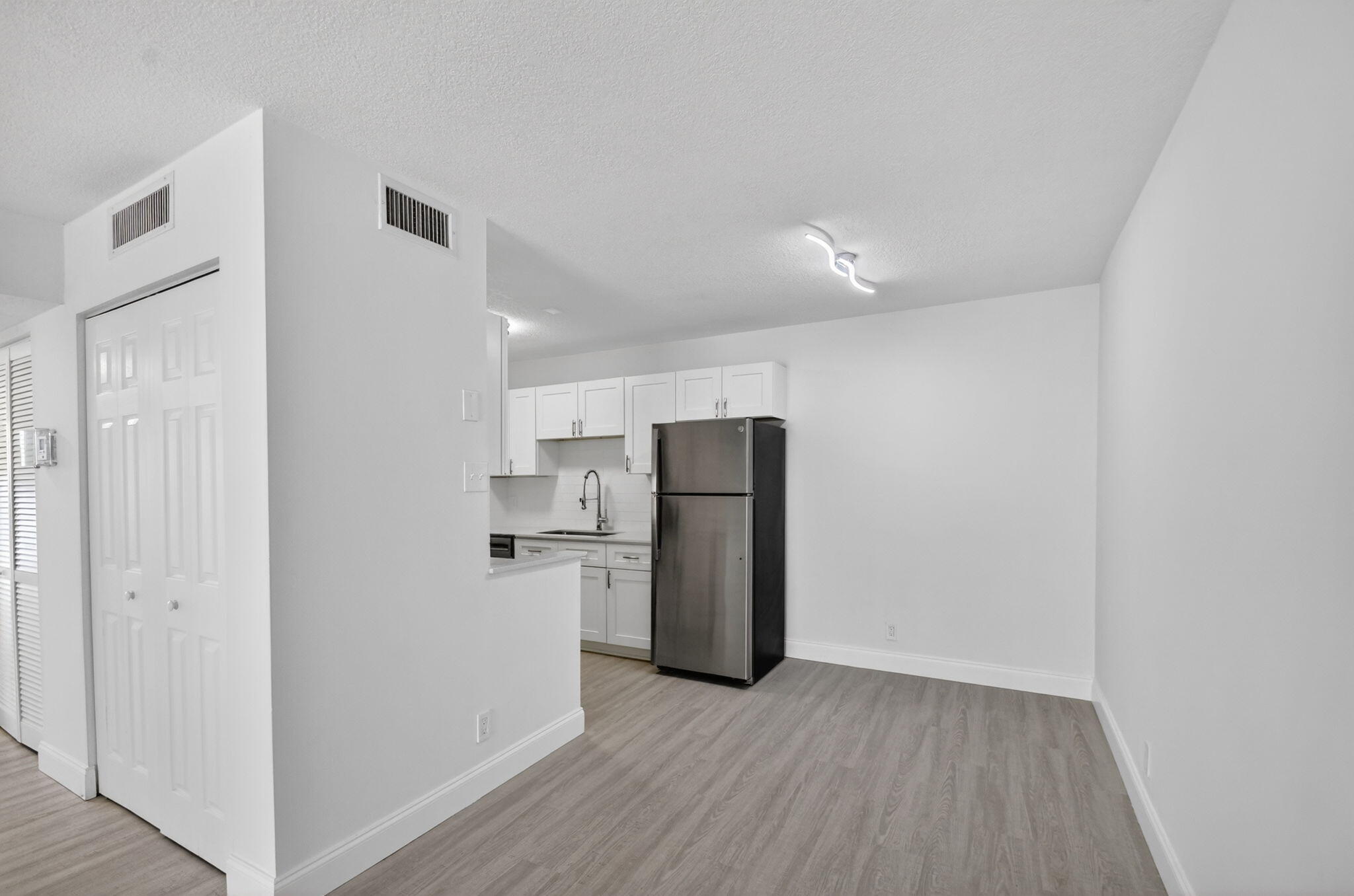 1500 N Congress Avenue C20