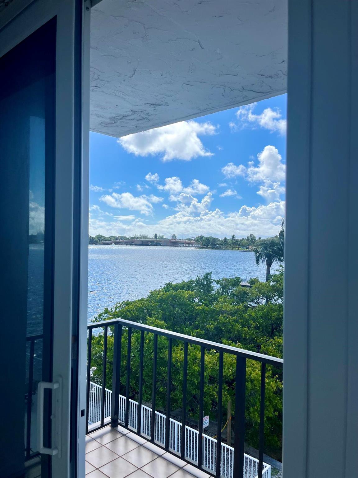 CROTON HARBOR CONDO - Residential Lease