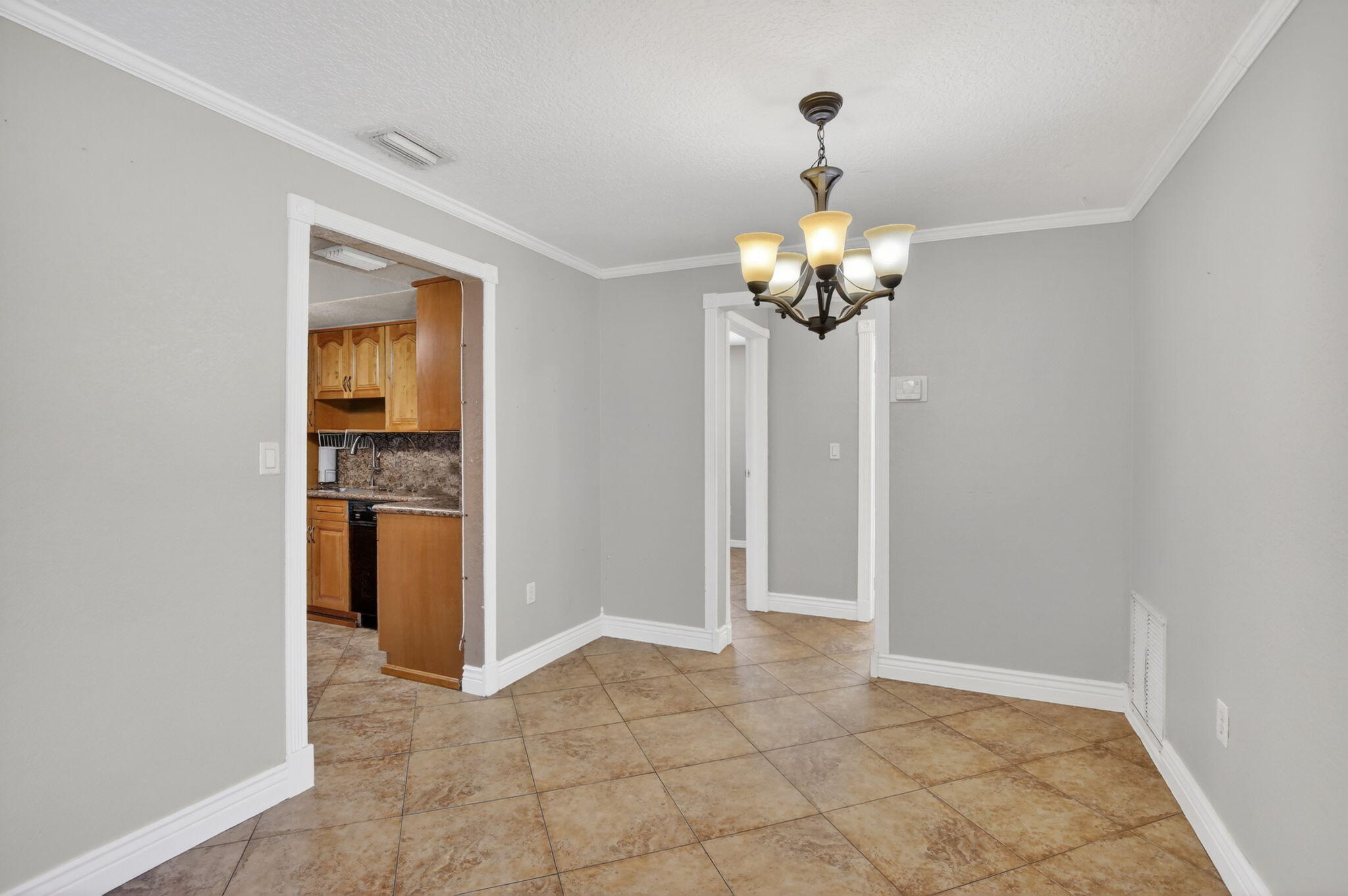 SUNRISE GOLF VILLAGE - Residential