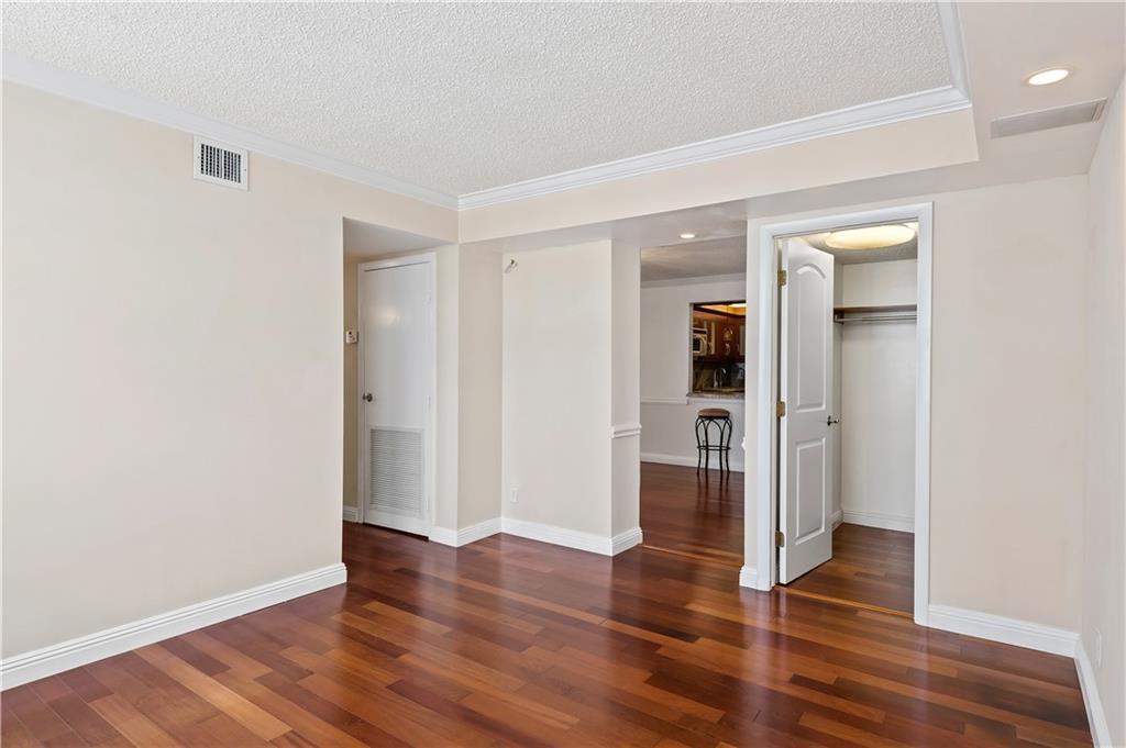 Catania Condo - Residential Lease