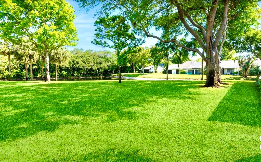 10076 Cedar Point Boulevard 403