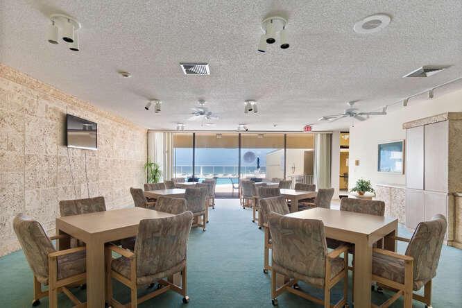 LE CHATEAU ROYAL CONDO - Residential Lease