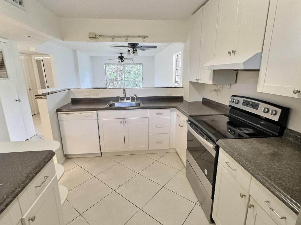 Sherwood Square Condo A - Residential Lease