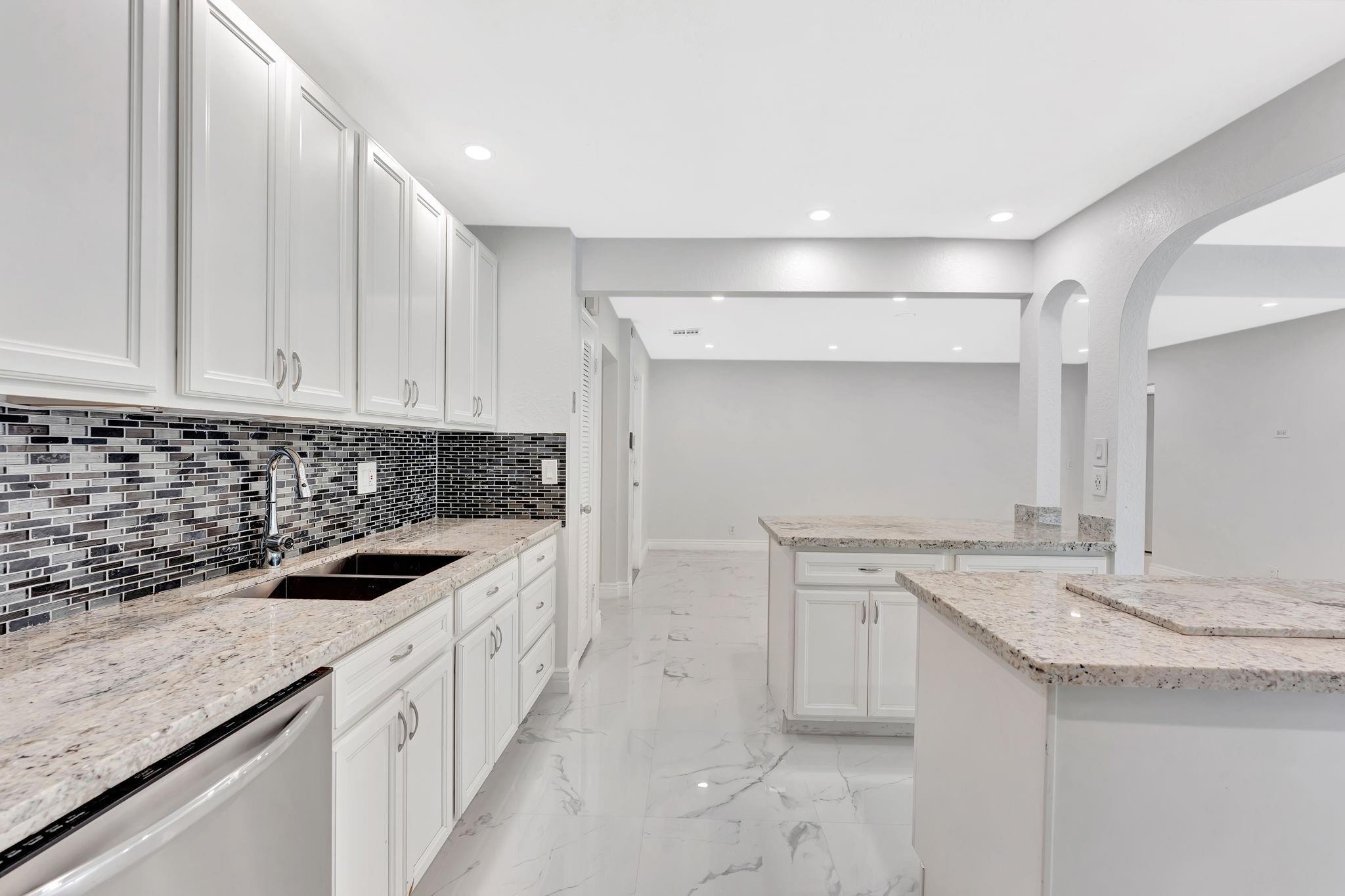 DEER RUN SPRINGS - Residential Lease