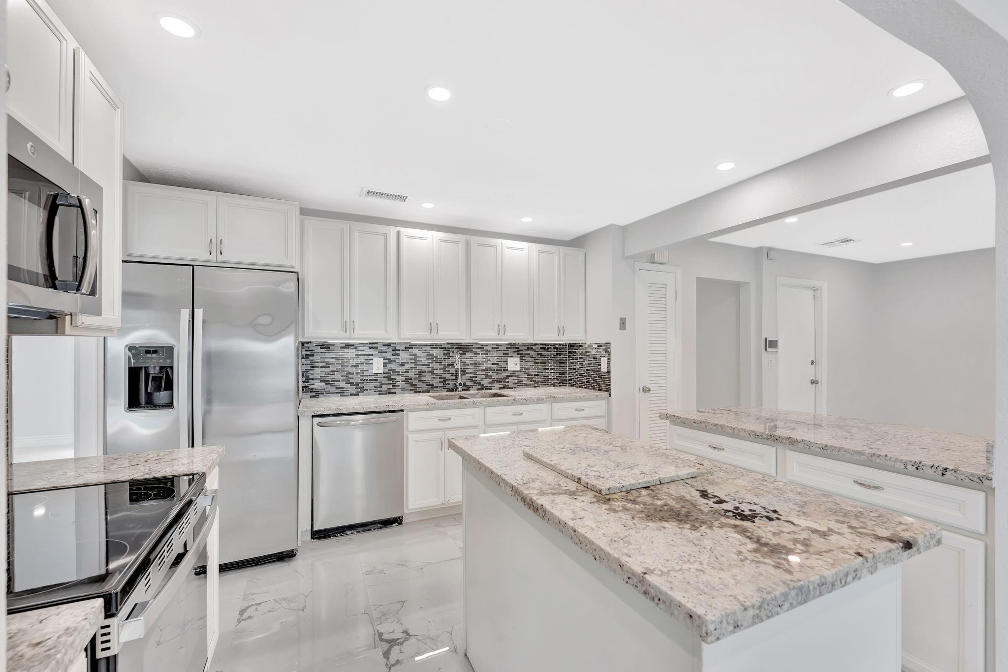 DEER RUN SPRINGS - Residential Lease