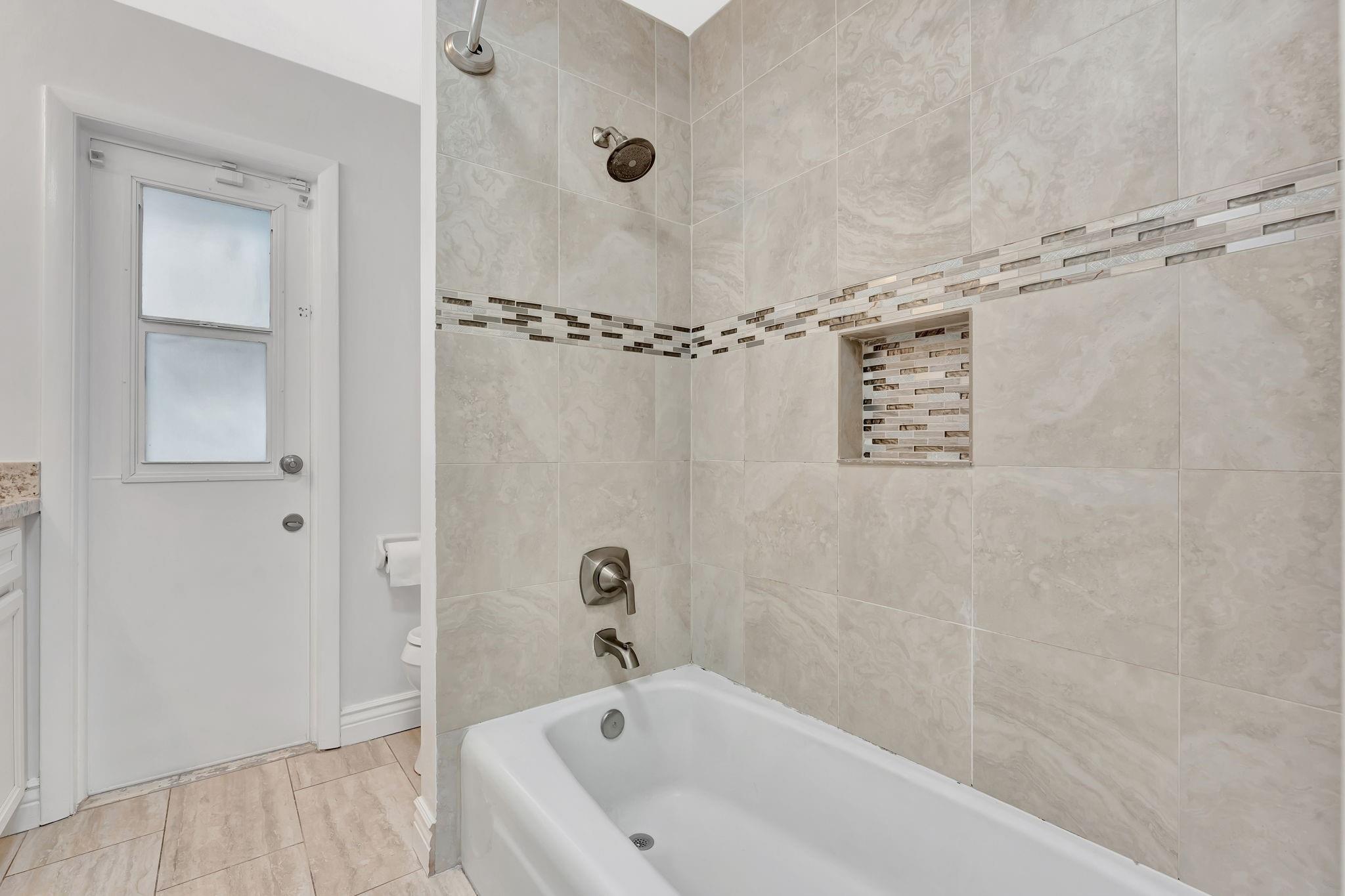 DEER RUN SPRINGS - Residential Lease